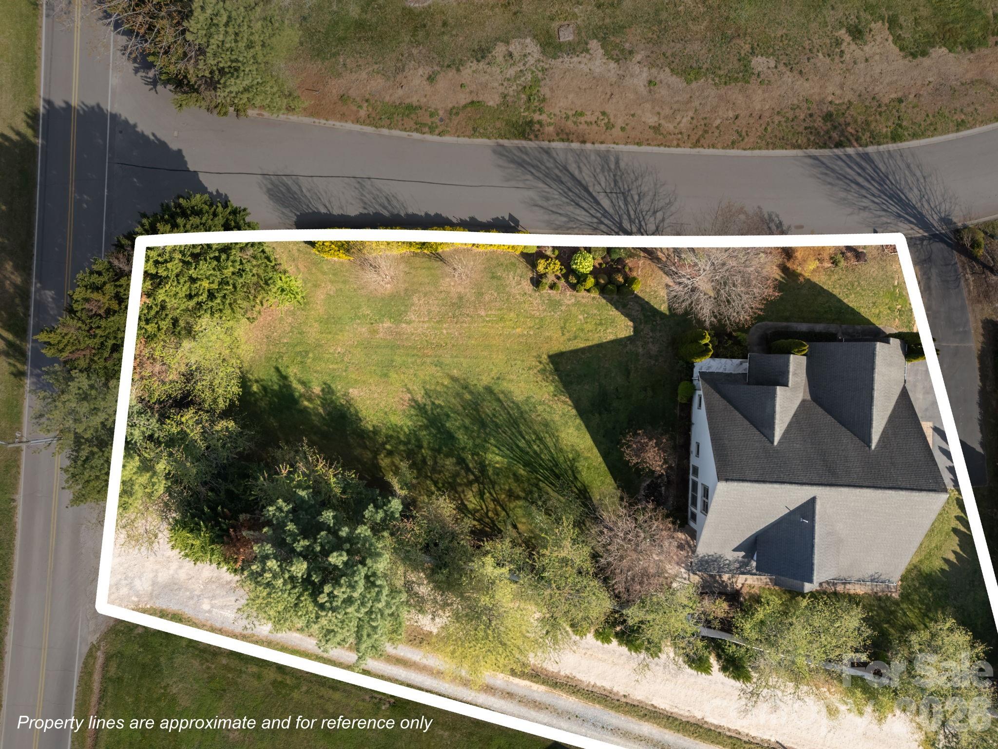4 AMARETTO Drive — Candler