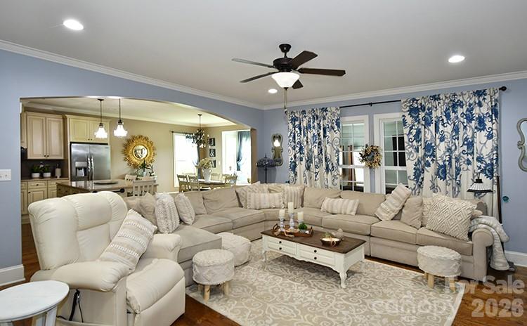 3020 Archer Way Drive — Iron Station