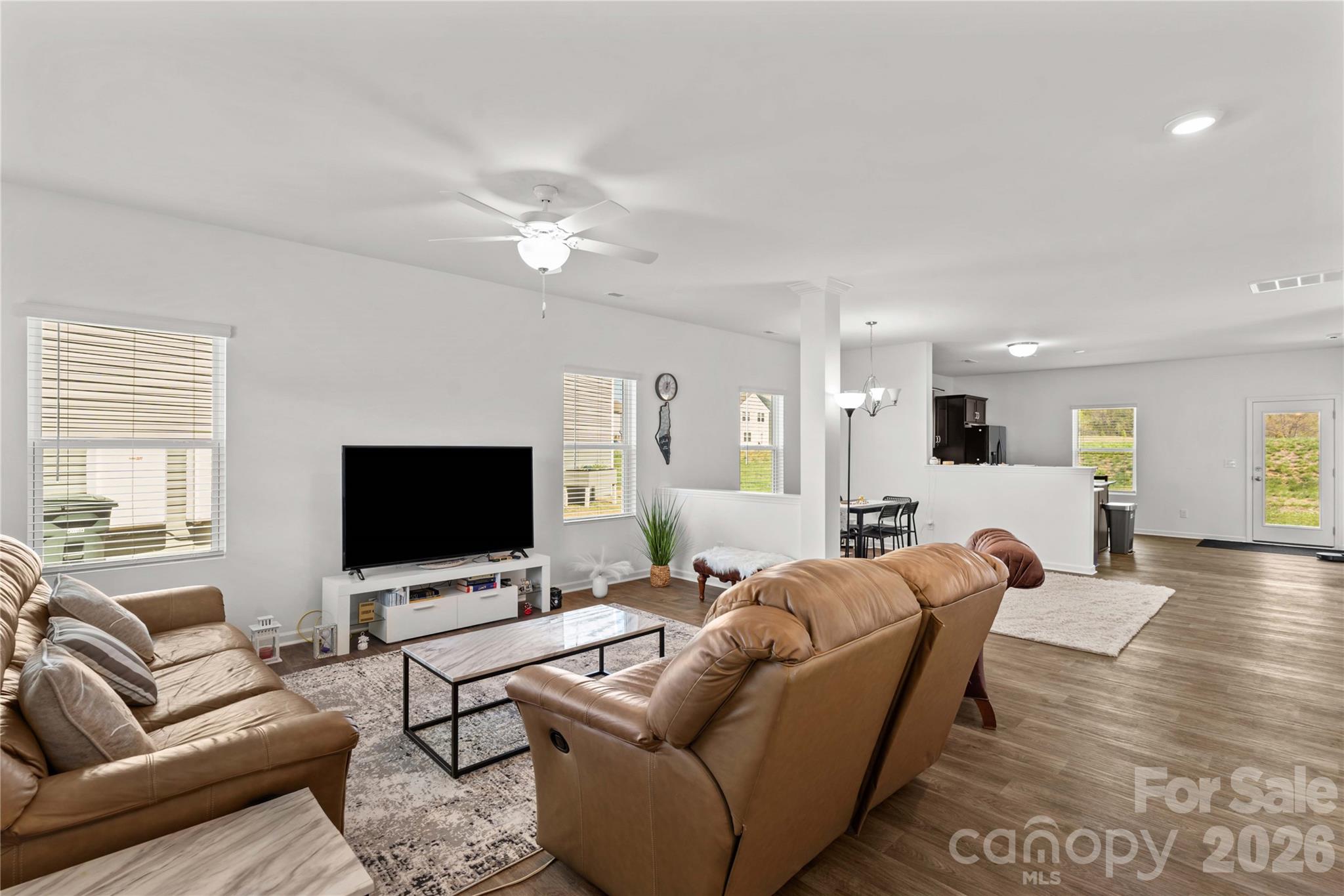 523 Willamette Drive — Salisbury