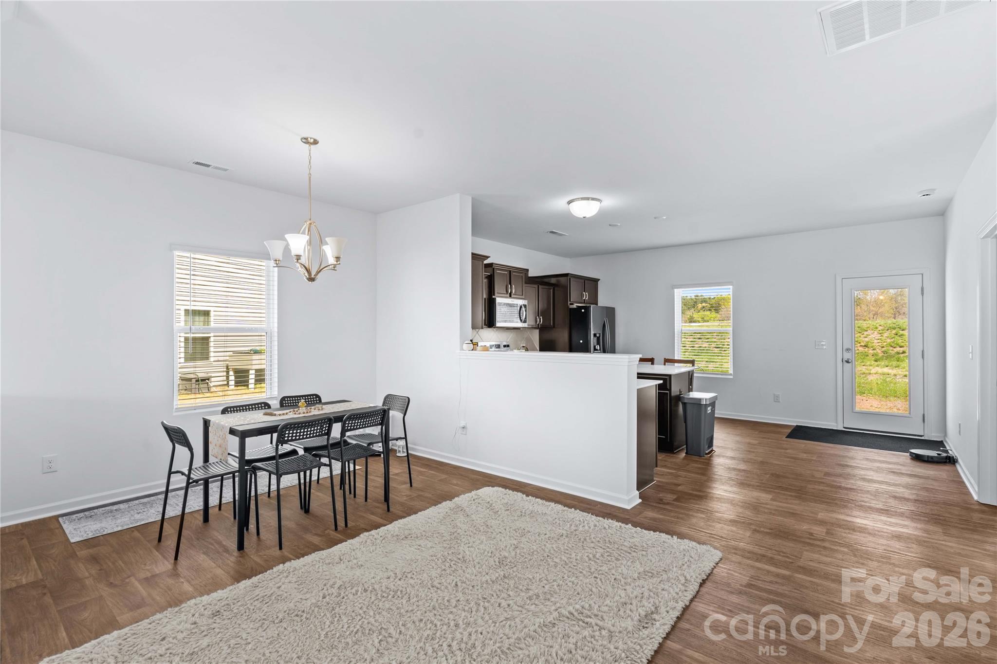 523 Willamette Drive — Salisbury