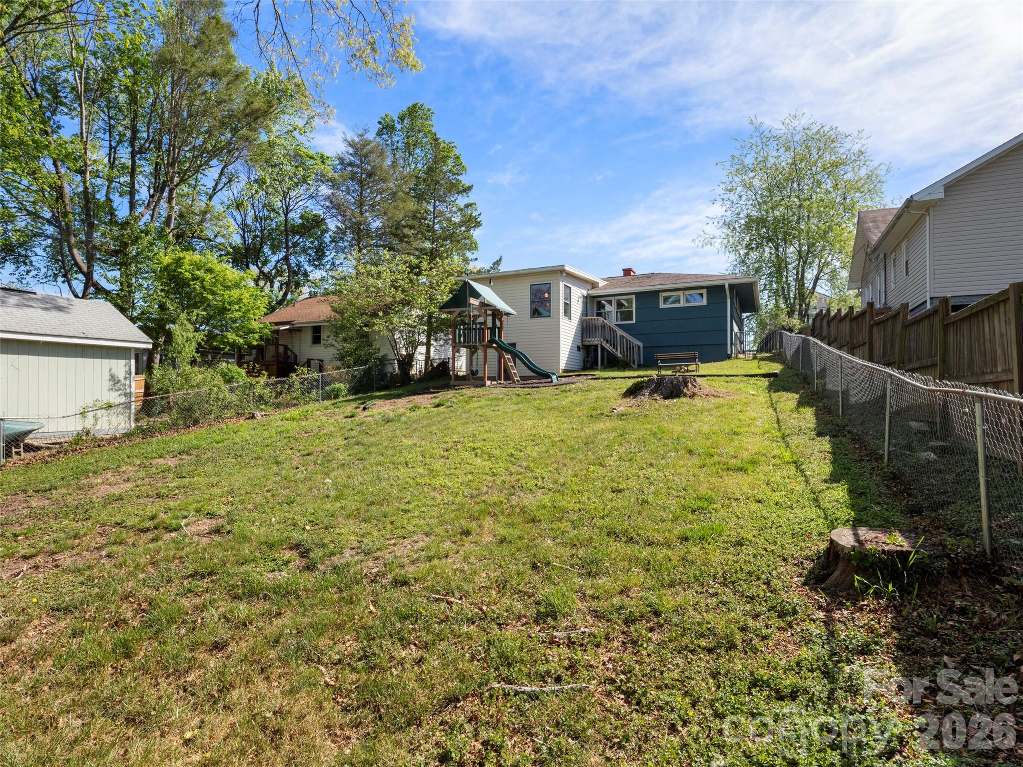 68 Vandalia Avenue — Asheville