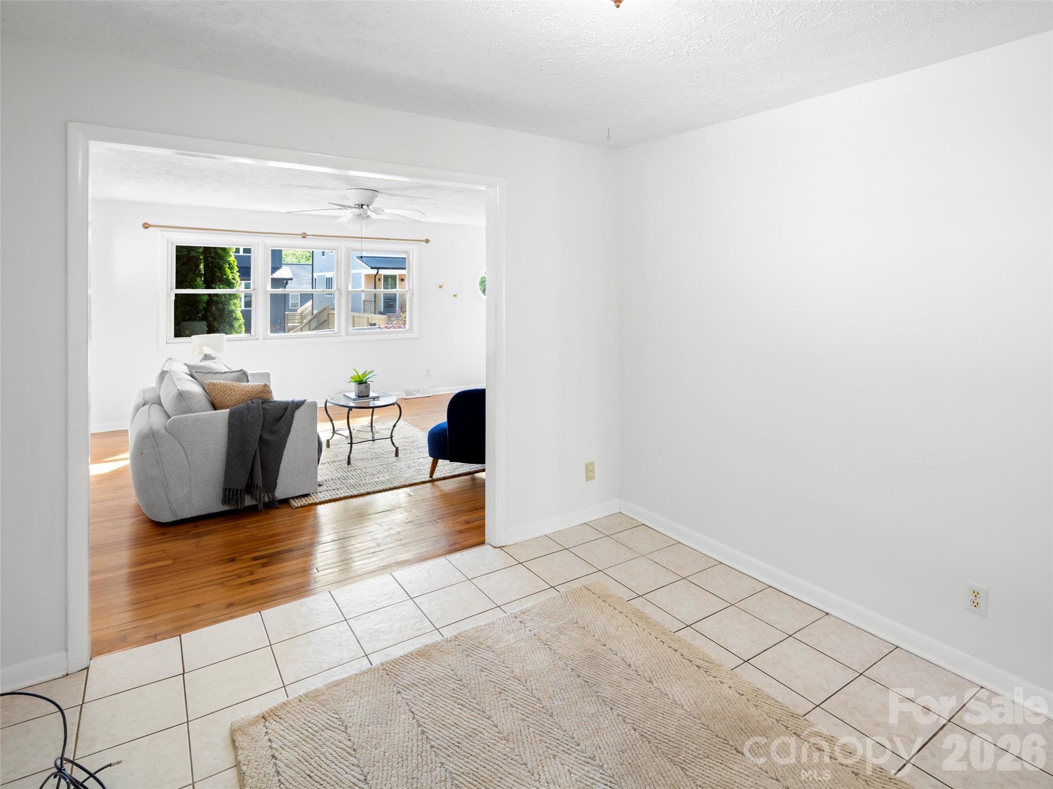 68 Vandalia Avenue — Asheville