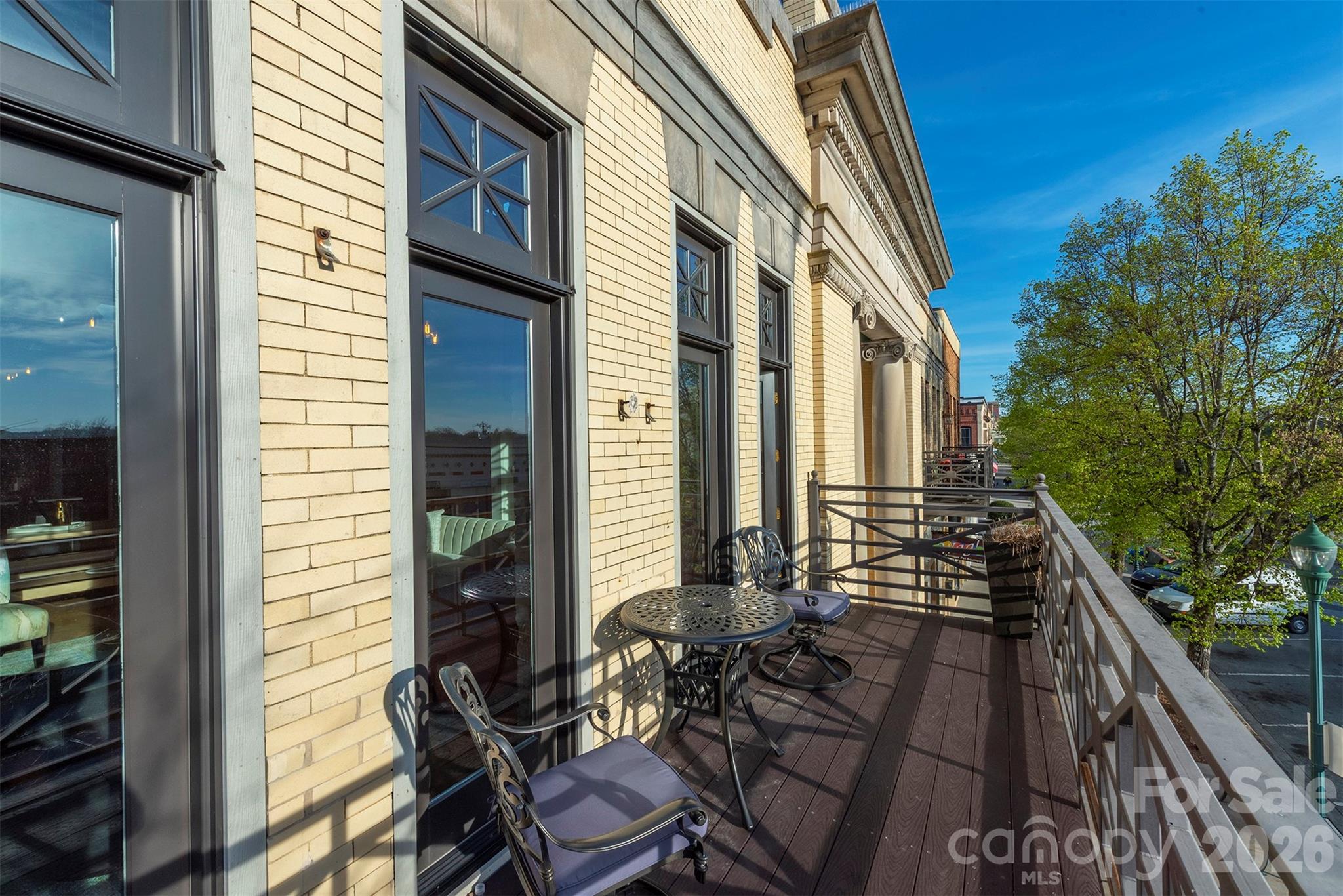 225 N Main Street #C — Hendersonville