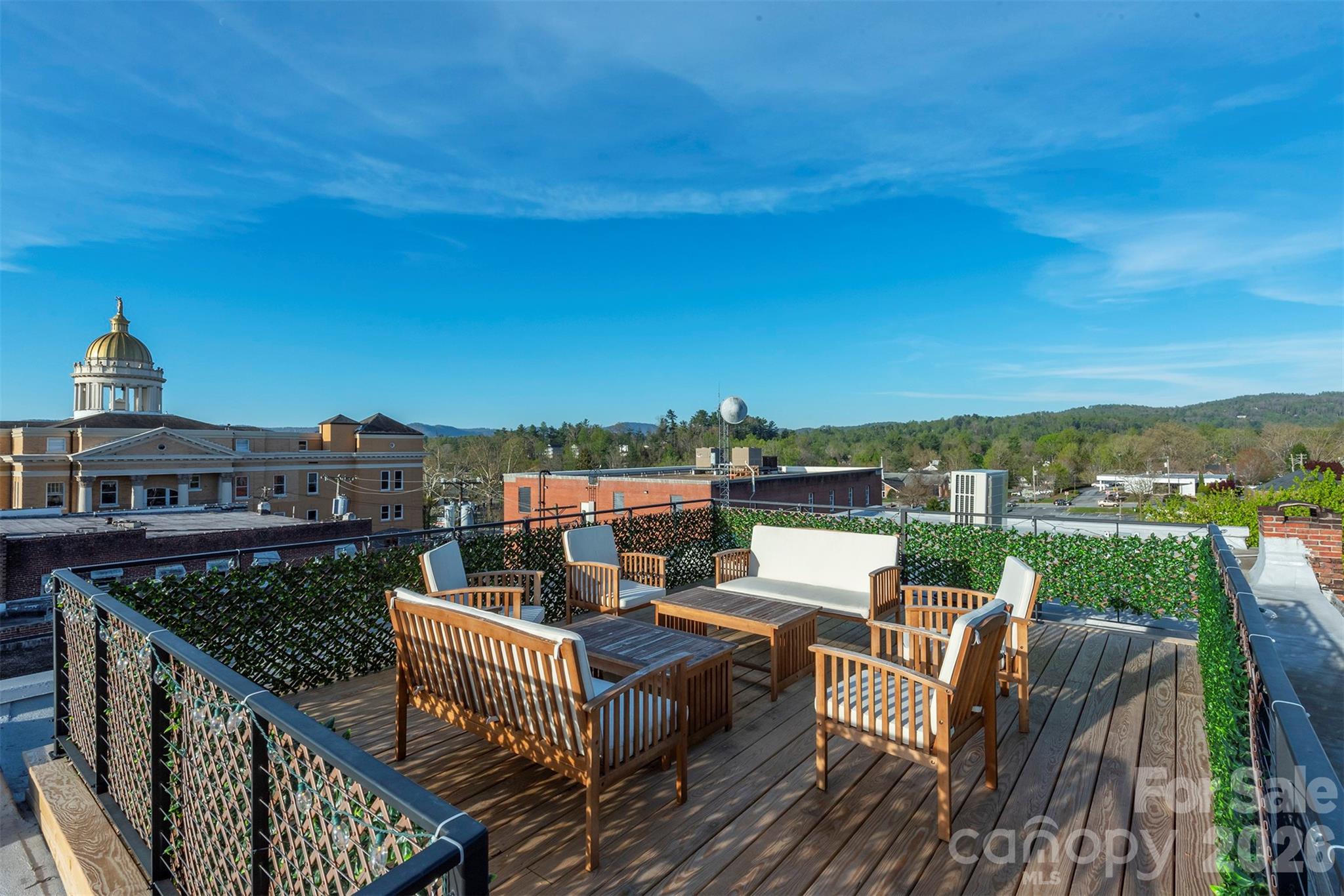 225 N Main Street #C — Hendersonville