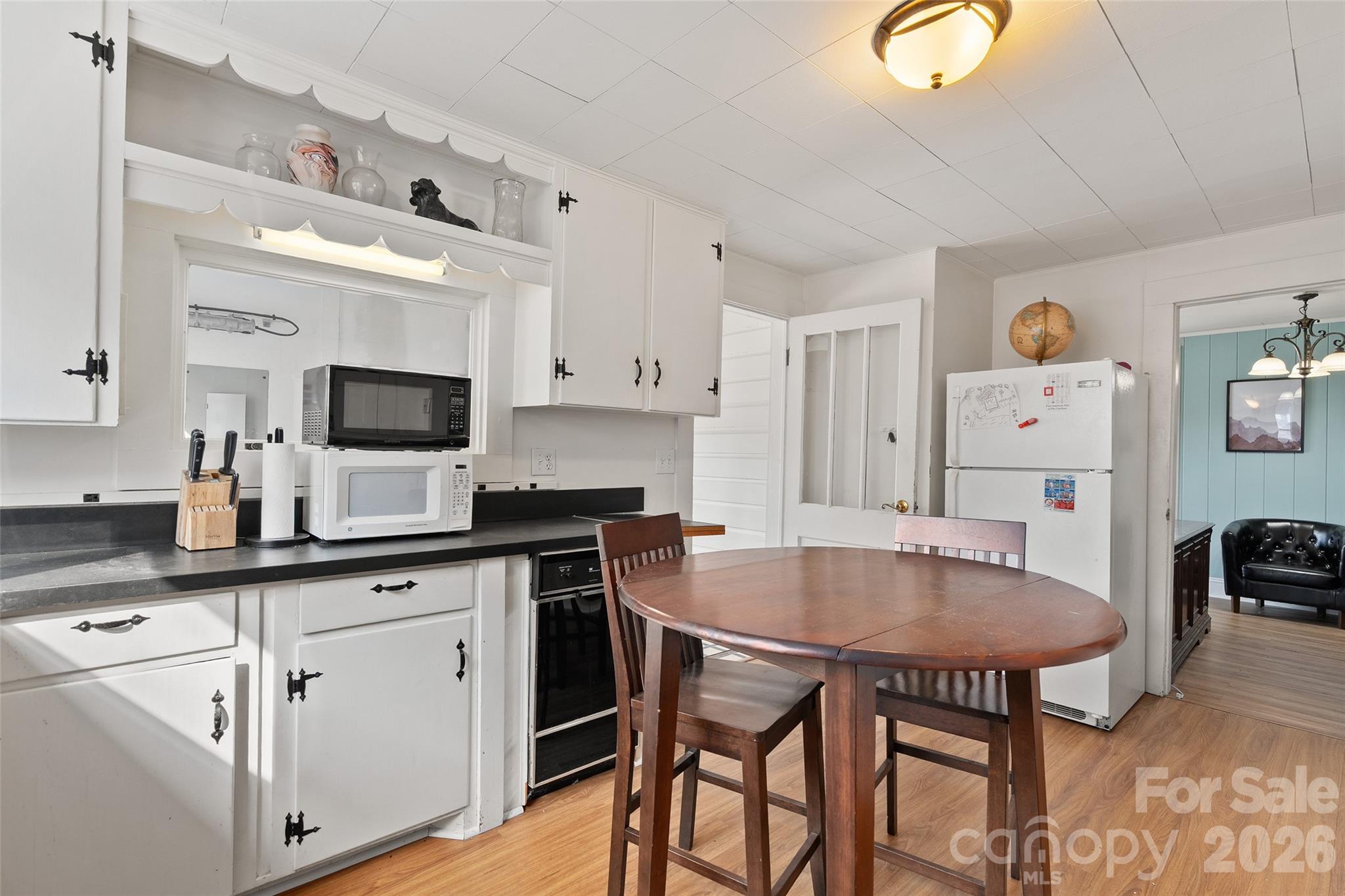 89 Walnut Street — Waynesville