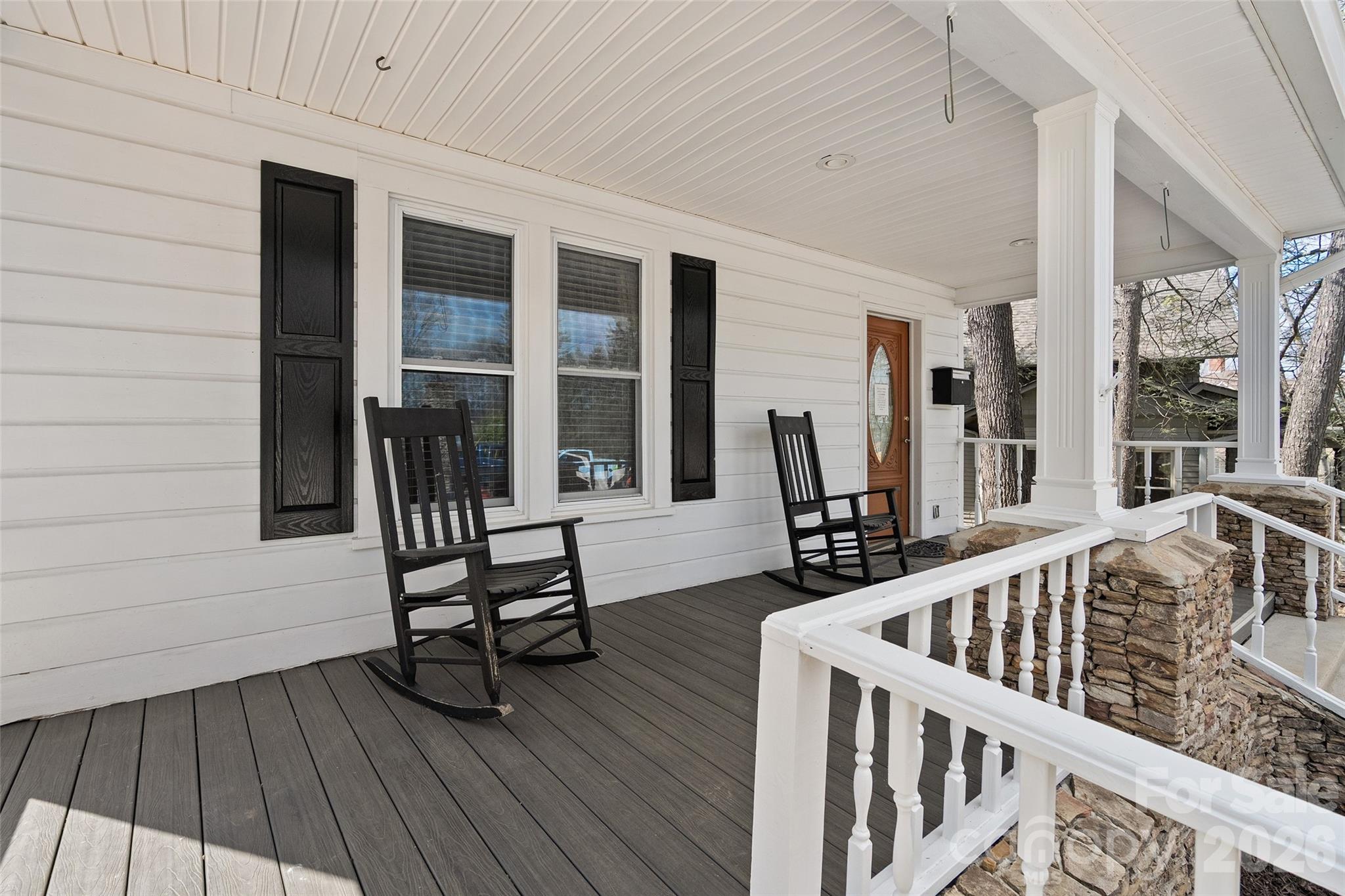 89 Walnut Street — Waynesville