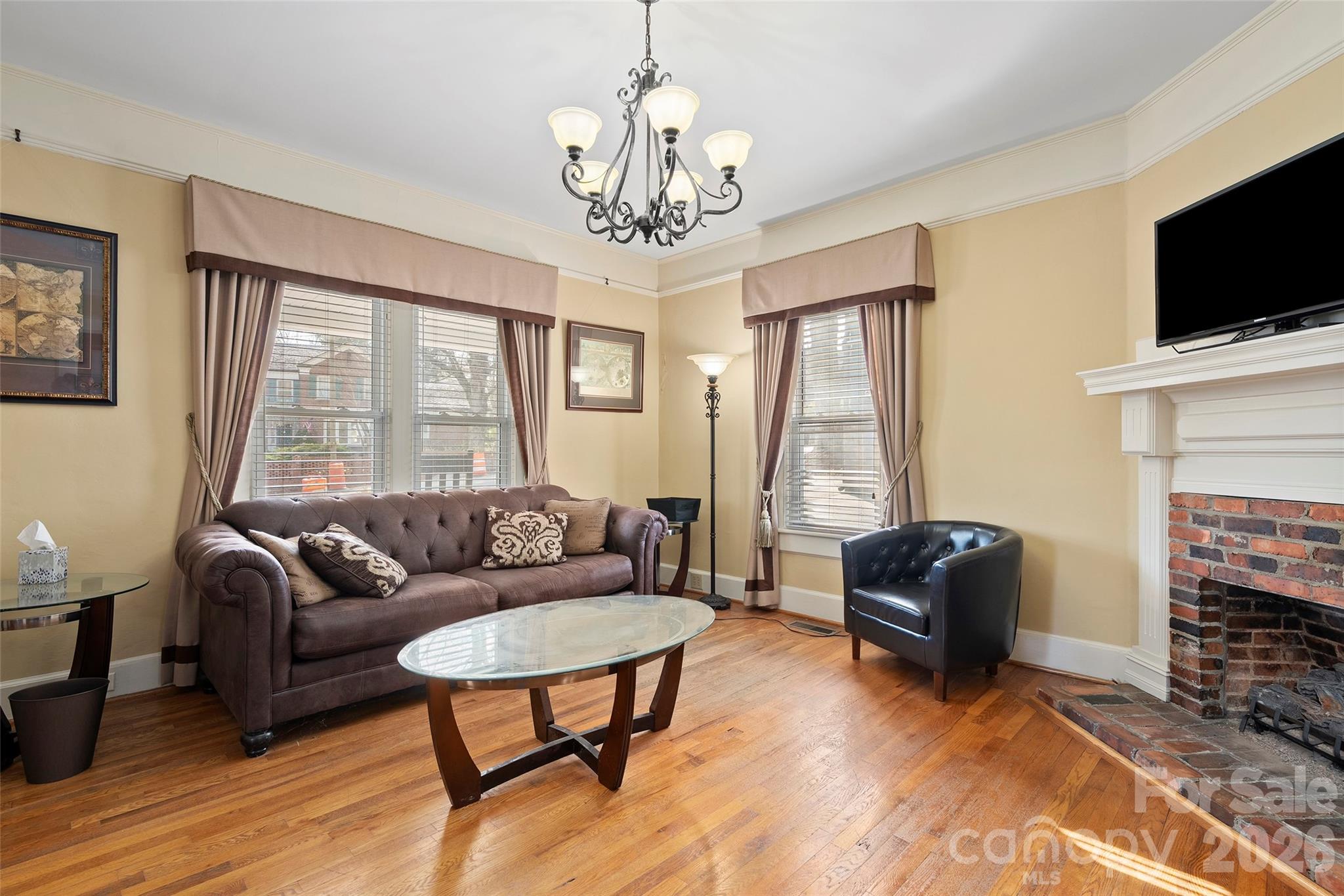 89 Walnut Street — Waynesville