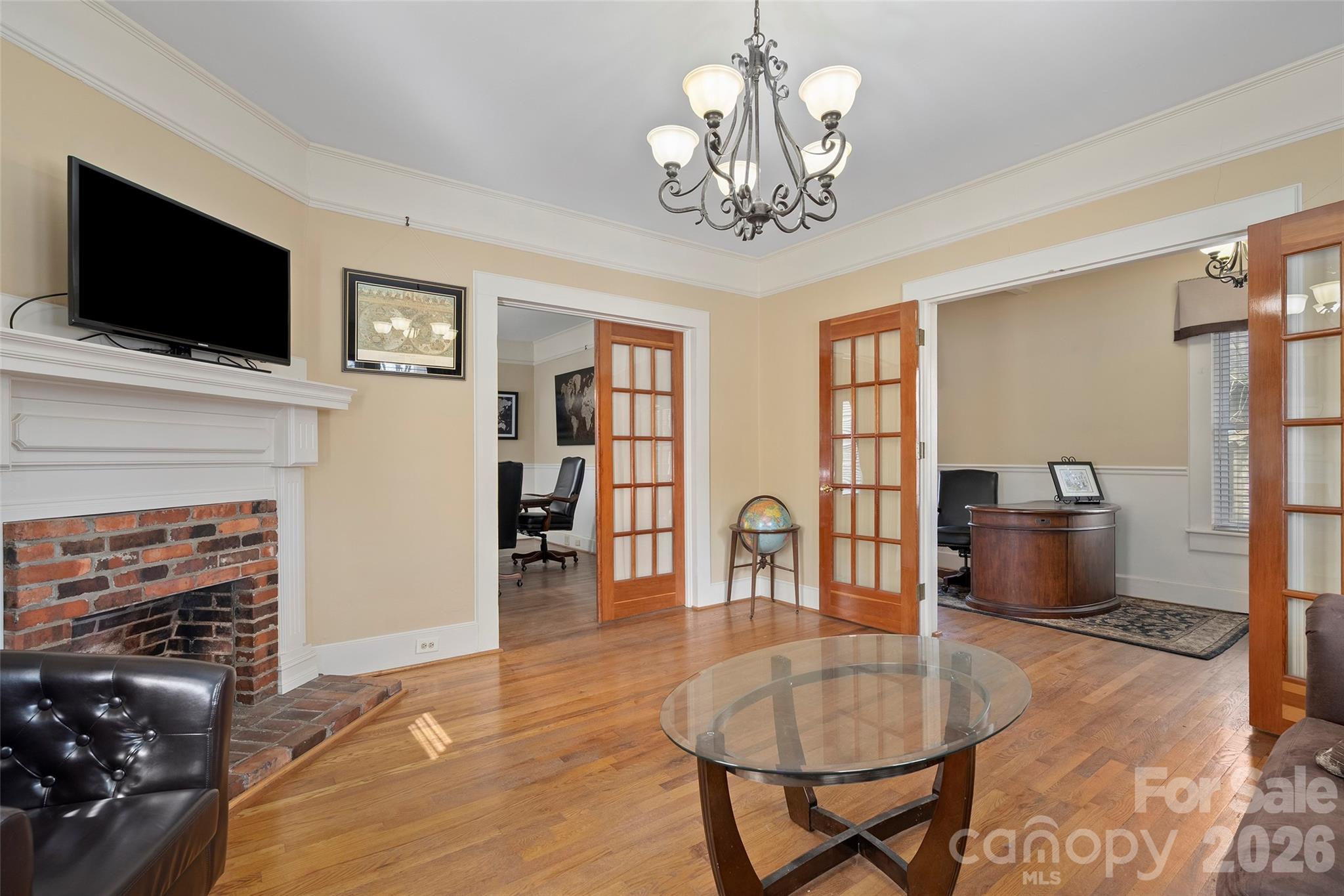 89 Walnut Street — Waynesville