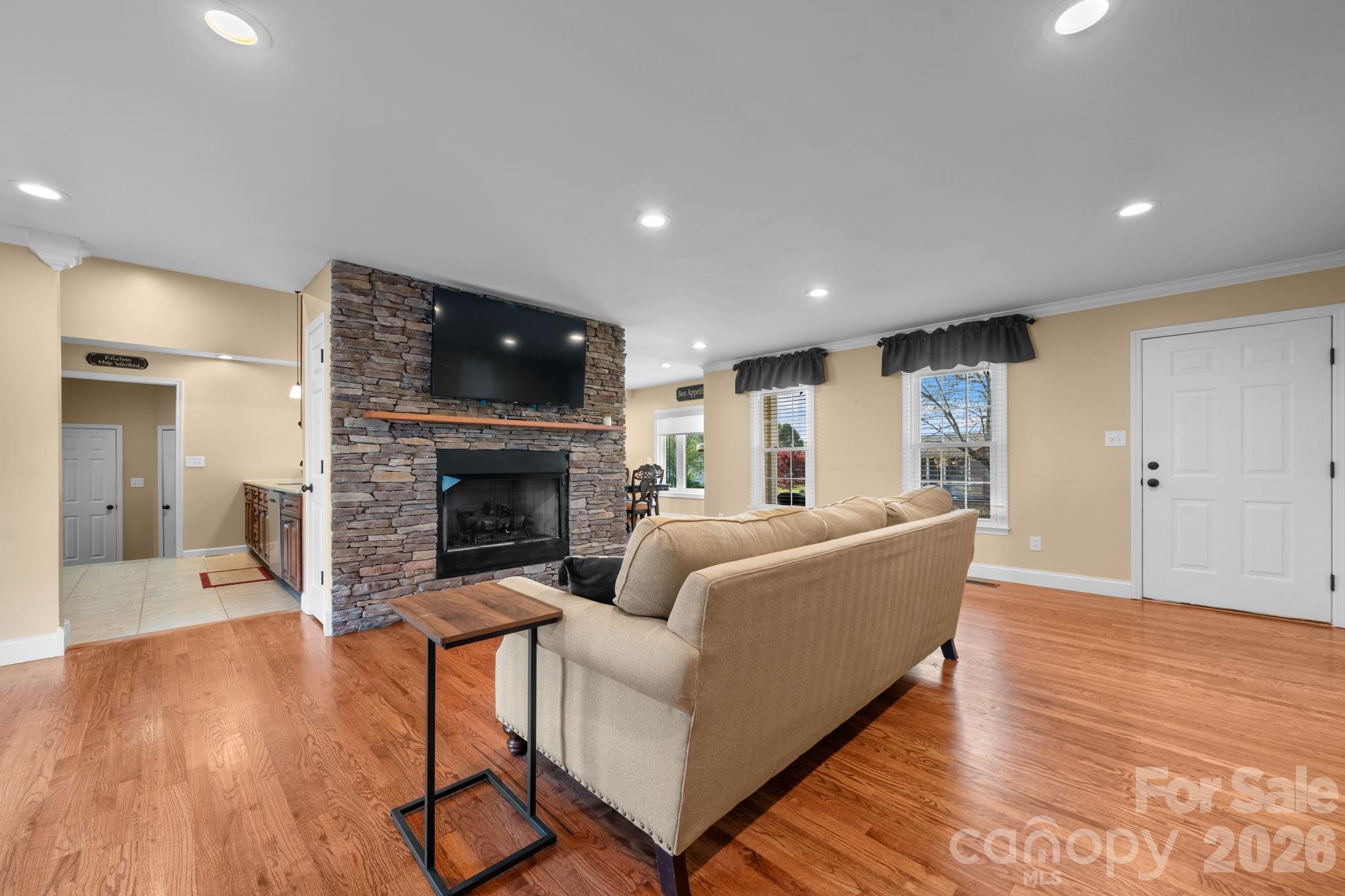 1315 Pear Drive — Conover