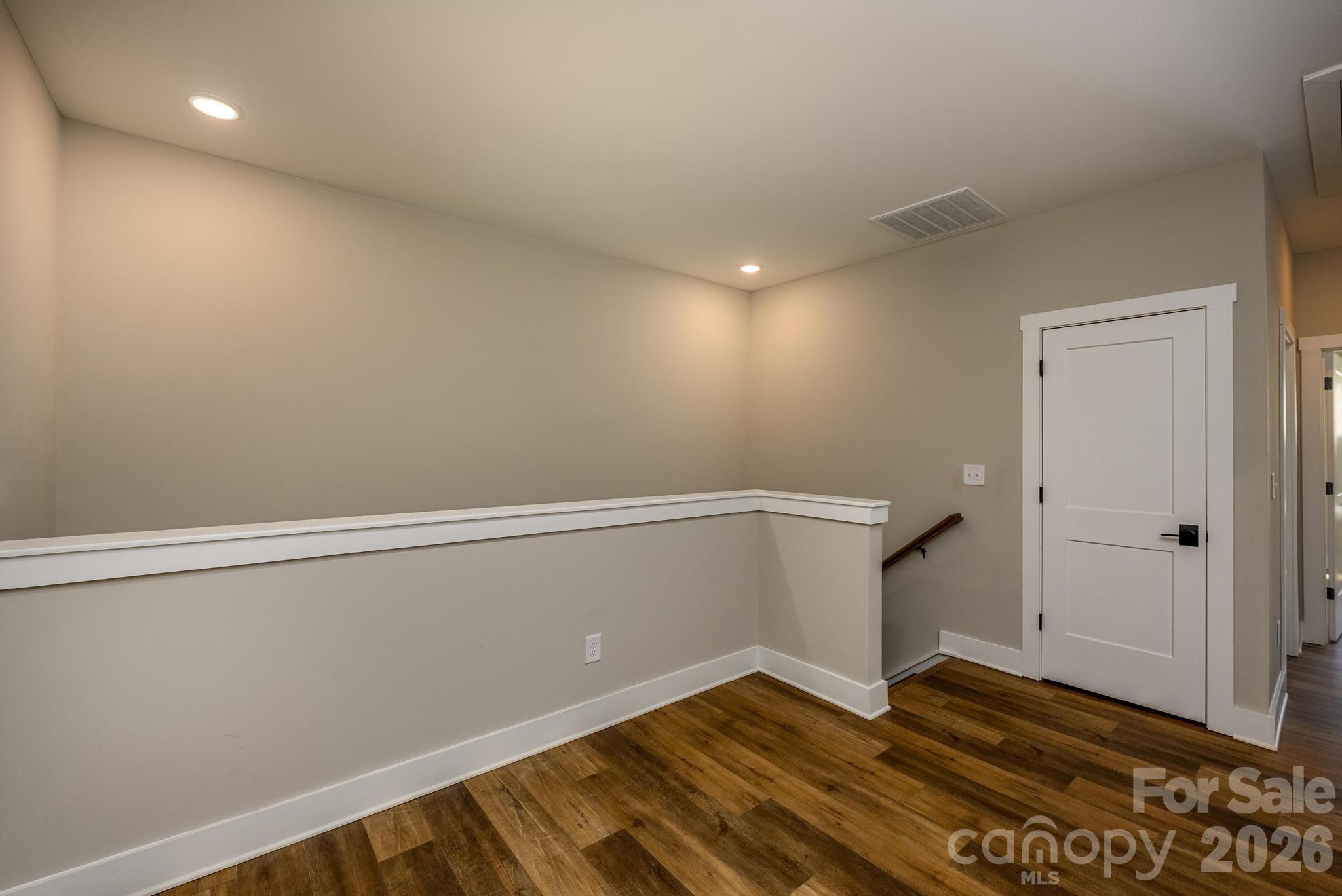 114 Glencoe Lane #102 — Mooresville