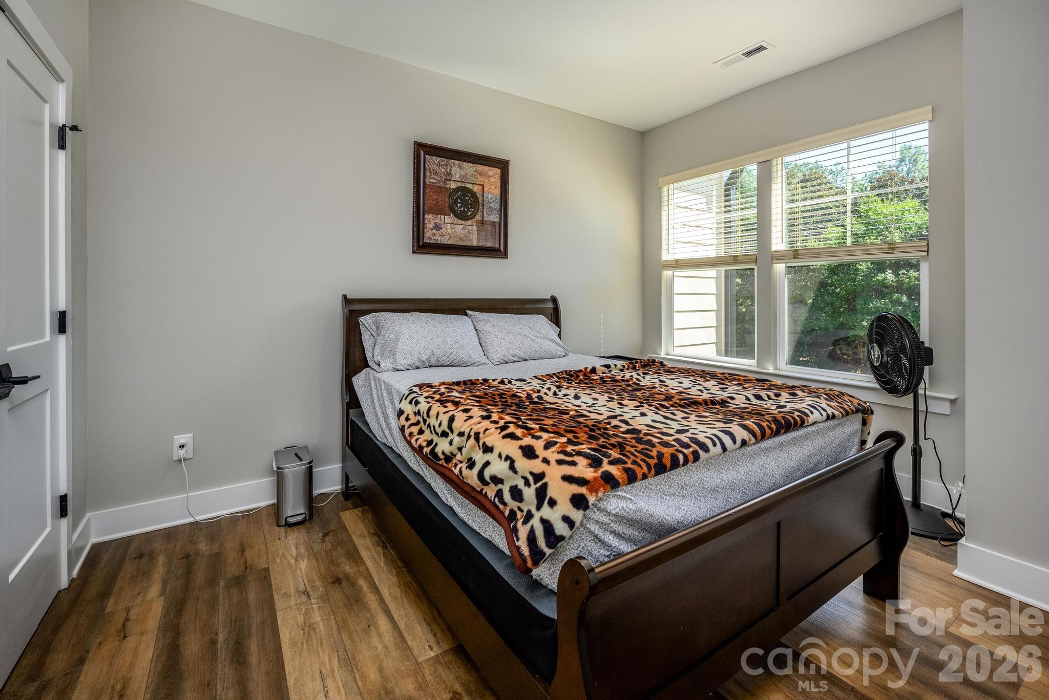 114 Glencoe Lane #102 — Mooresville