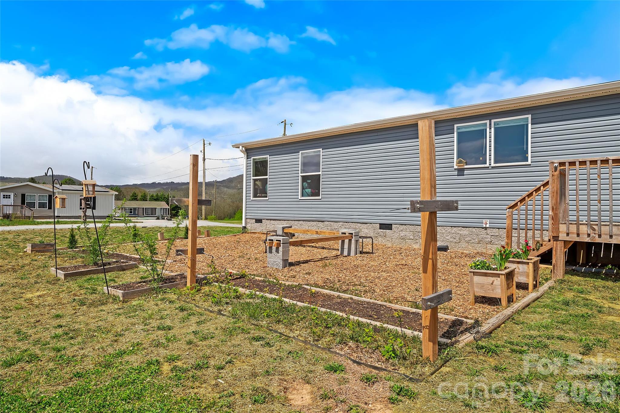 59 Alberto Way — Hendersonville