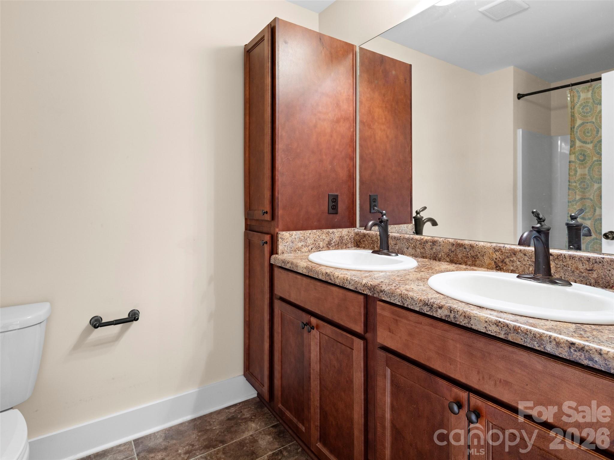 101 Monmouth Way — Candler