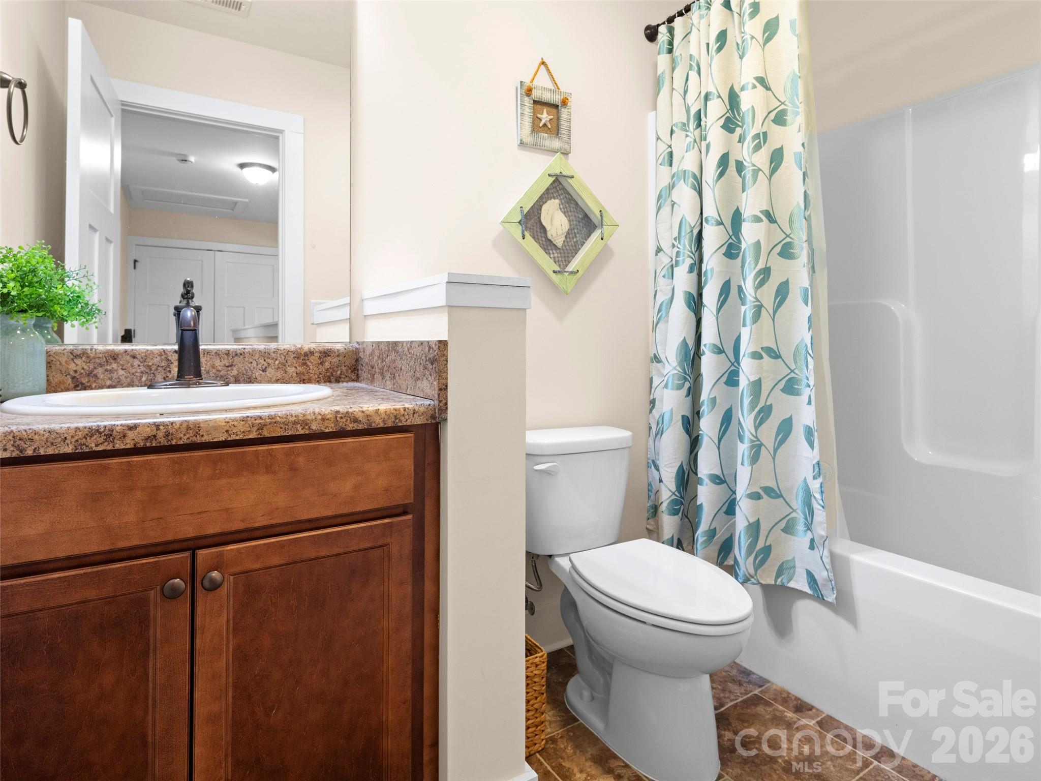 101 Monmouth Way — Candler