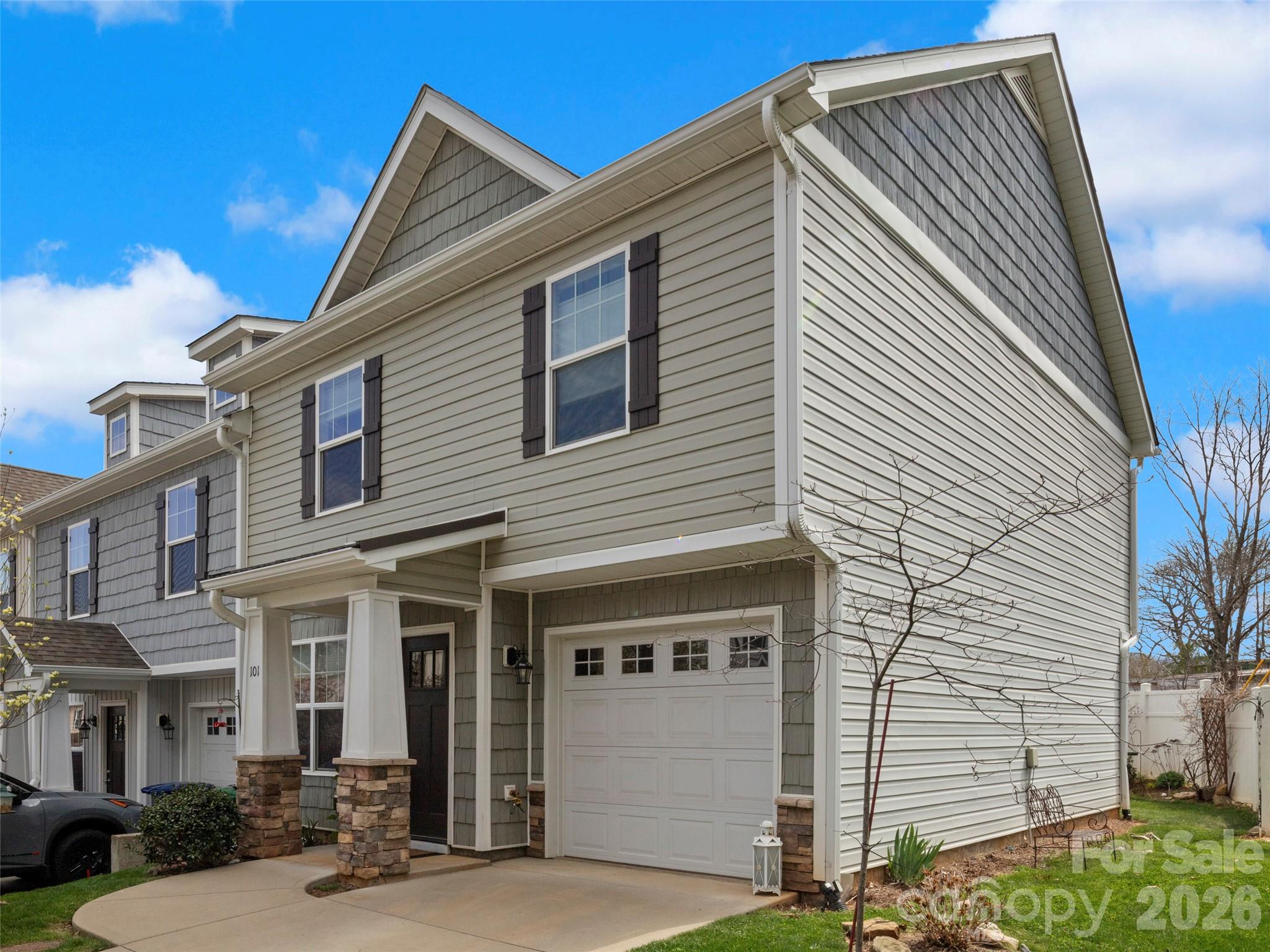 101 Monmouth Way — Candler