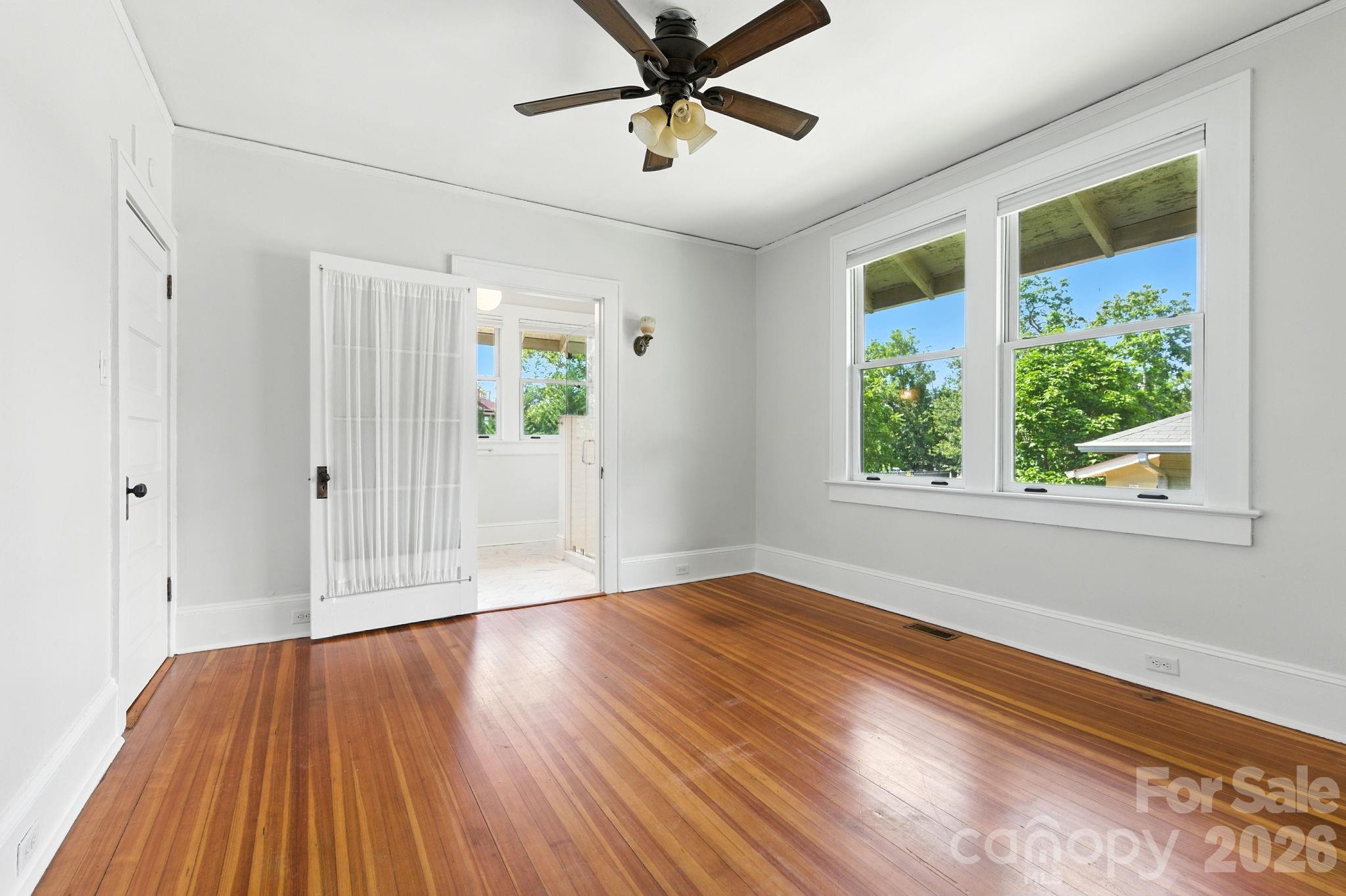38 Austin Avenue — Asheville