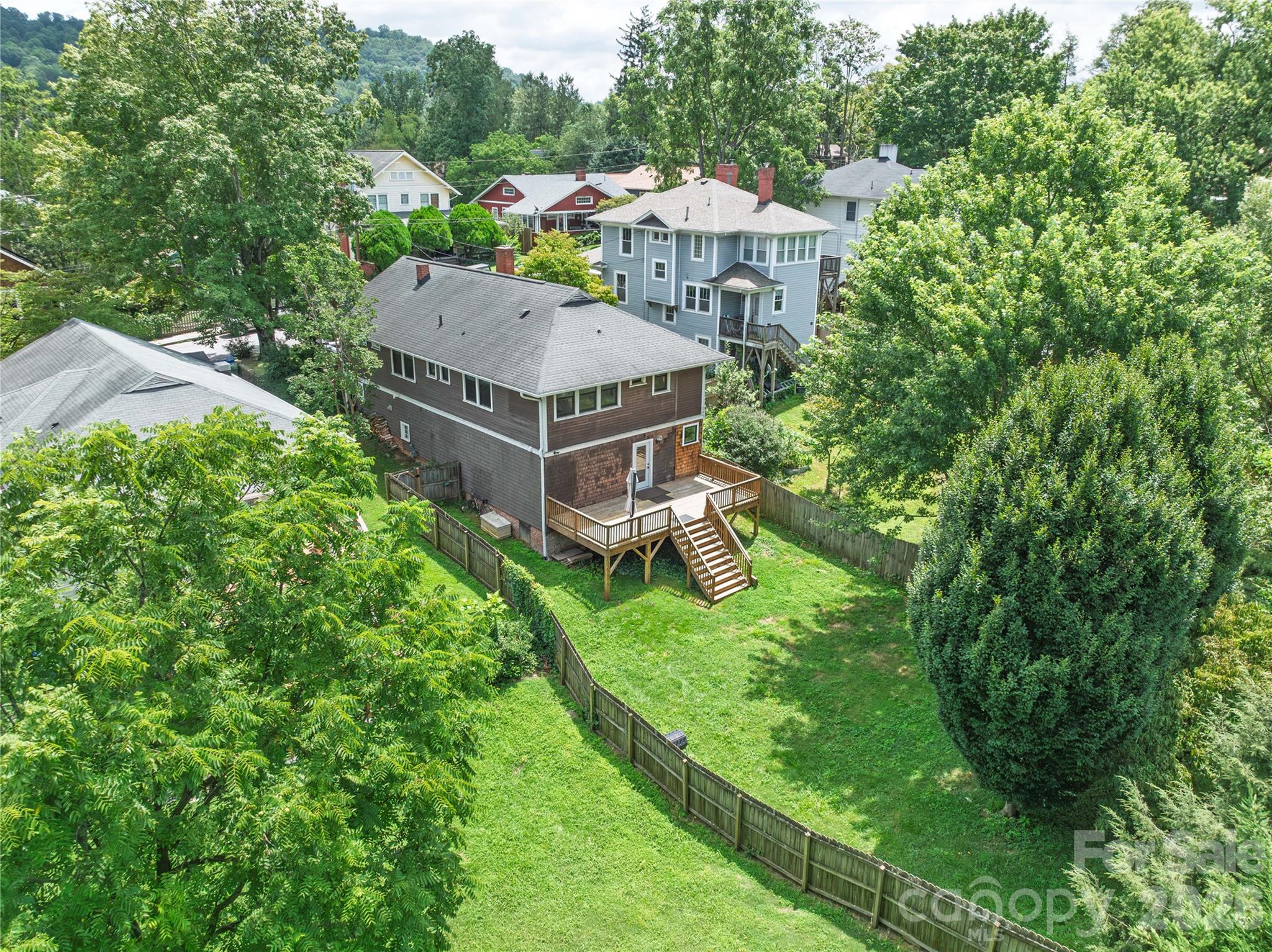 38 Austin Avenue — Asheville