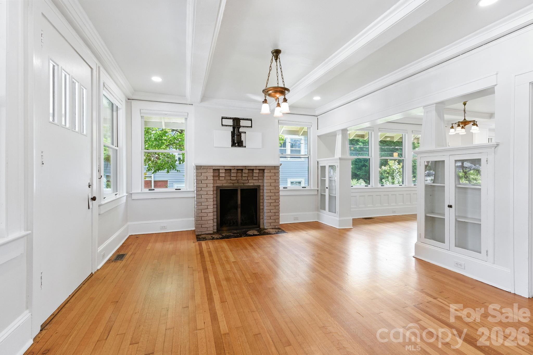 38 Austin Avenue — Asheville