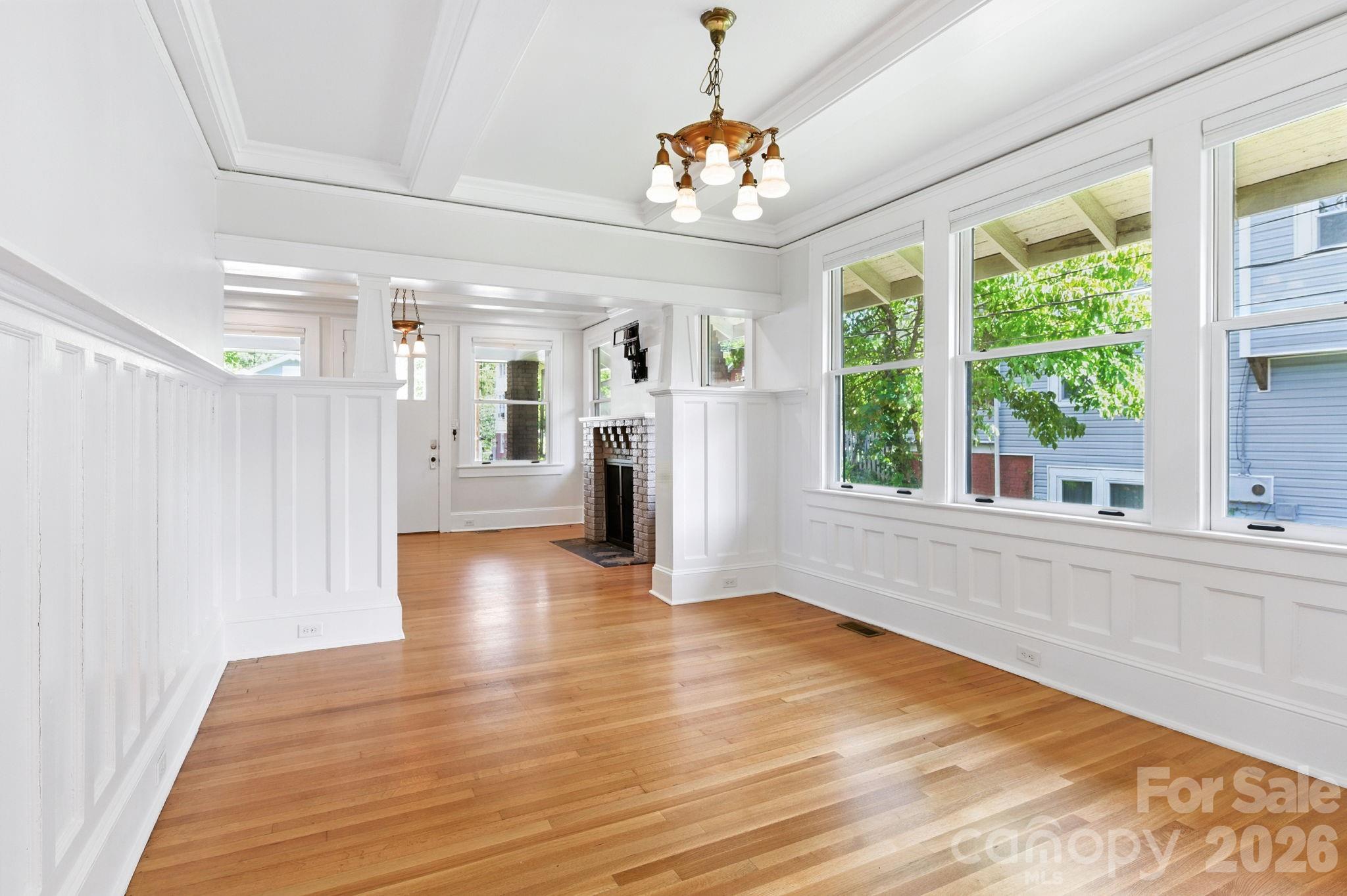 38 Austin Avenue — Asheville