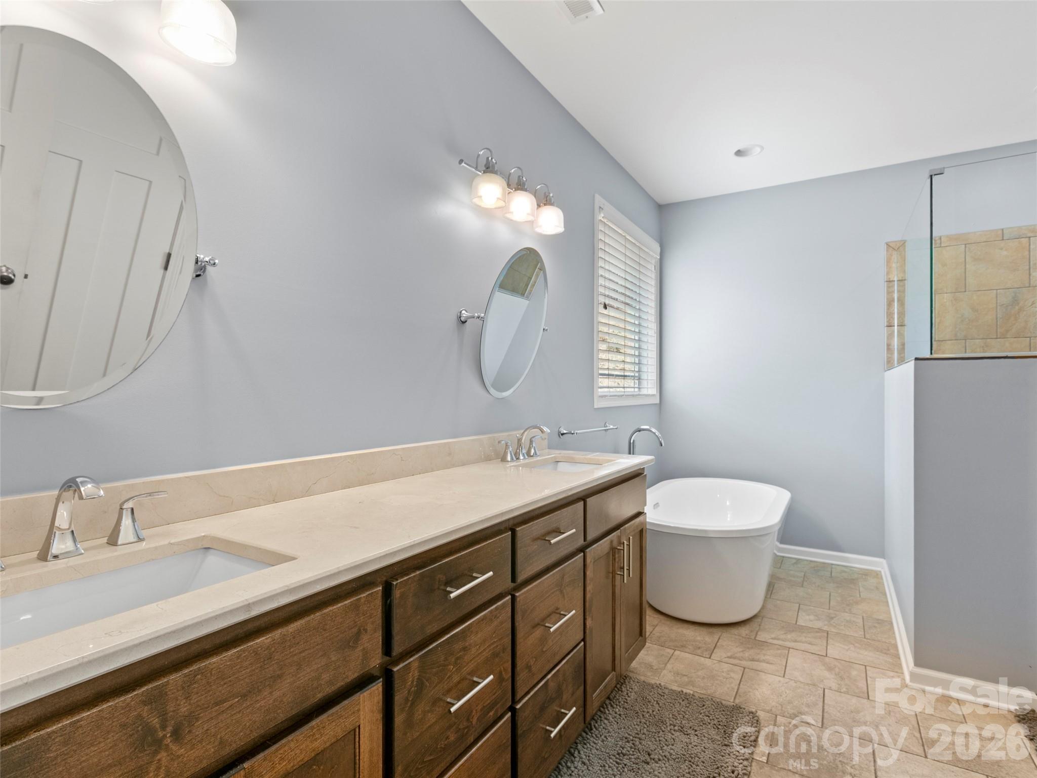 290 Sweetwater Hills Drive — Hendersonville