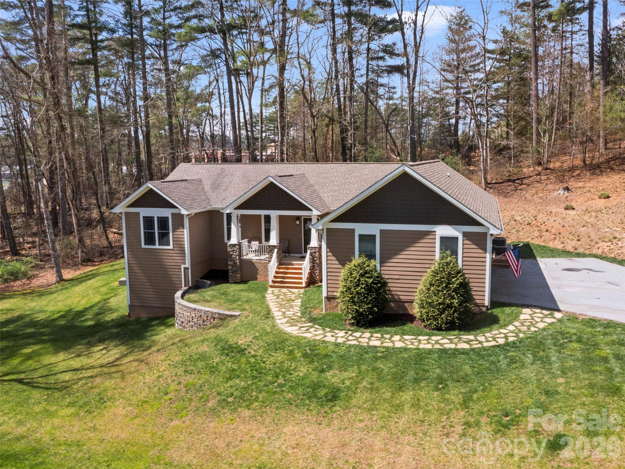 290 Sweetwater Hills Drive — Hendersonville