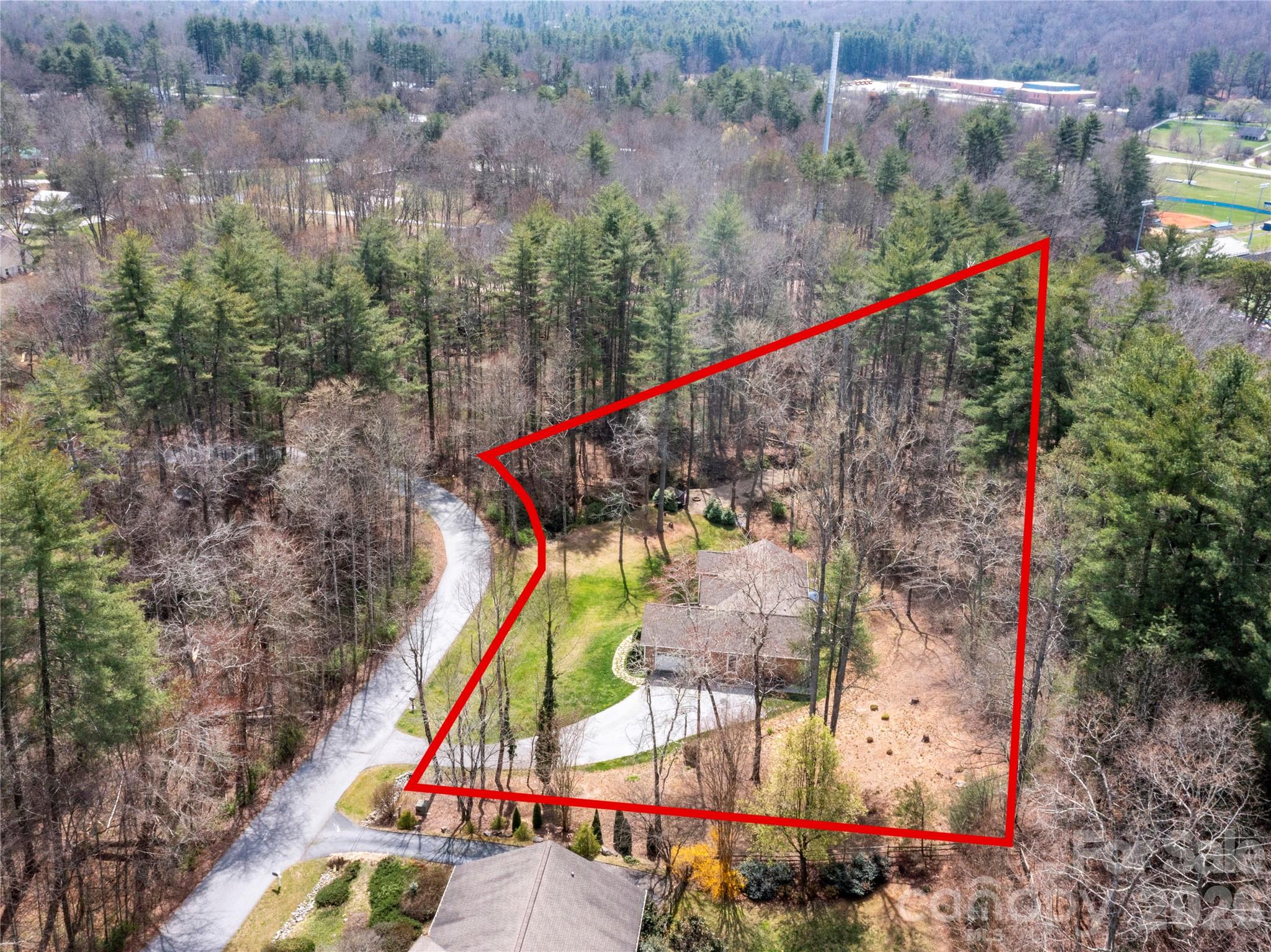 290 Sweetwater Hills Drive — Hendersonville