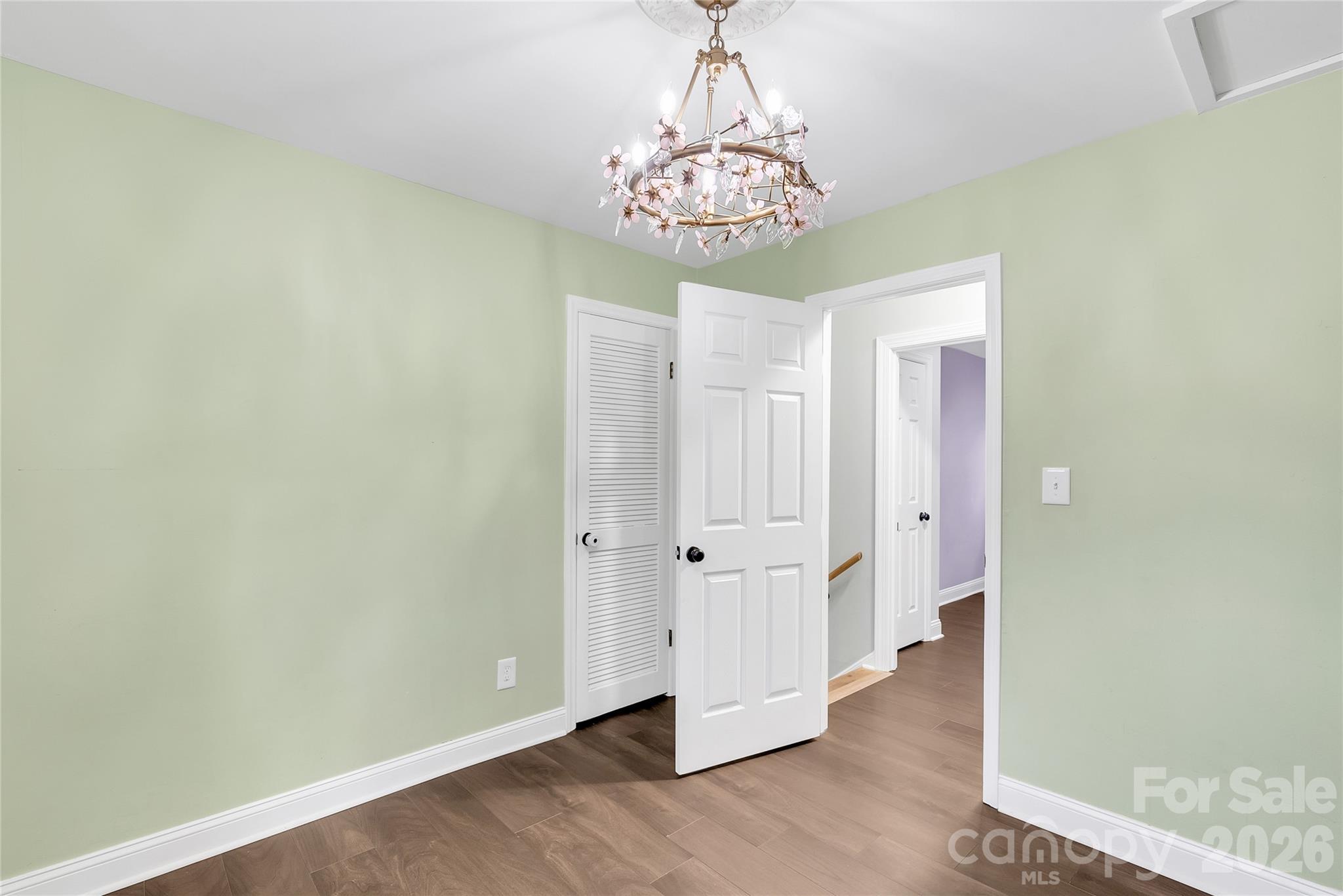 1825 Winfield Drive — Monroe