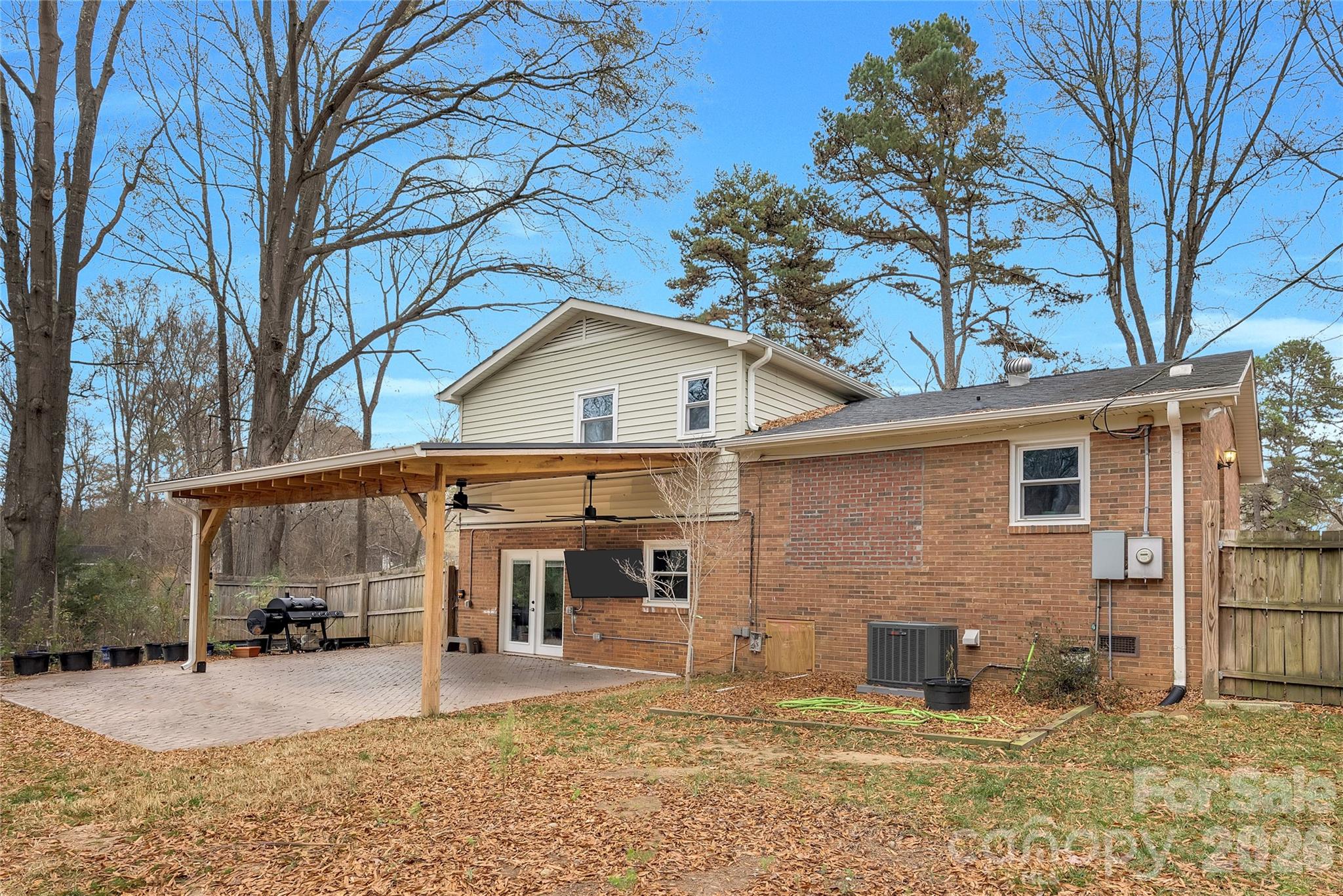 1825 Winfield Drive — Monroe