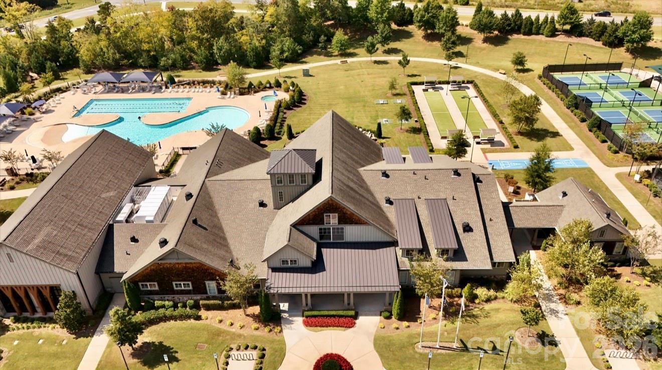 353 Harvest Valley Lane — Fort Mill