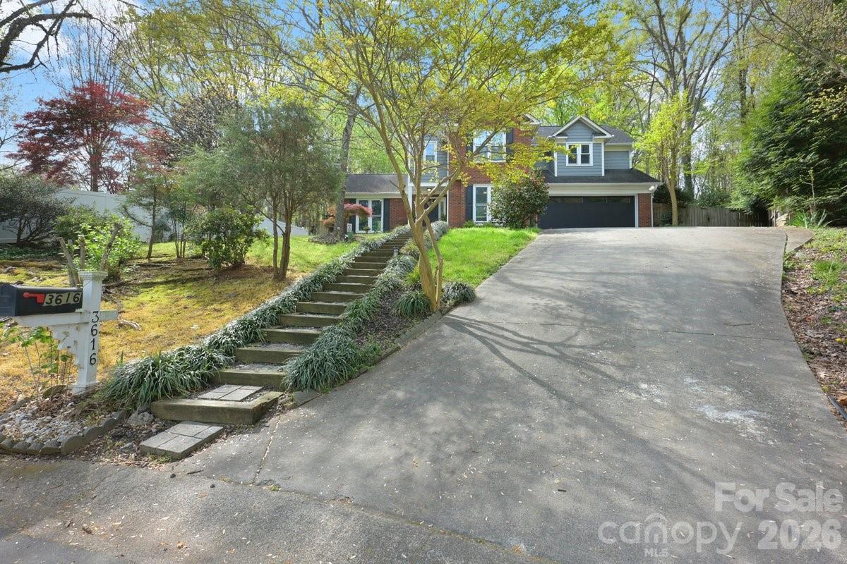 3616 Fair Oaks Place NW — Concord