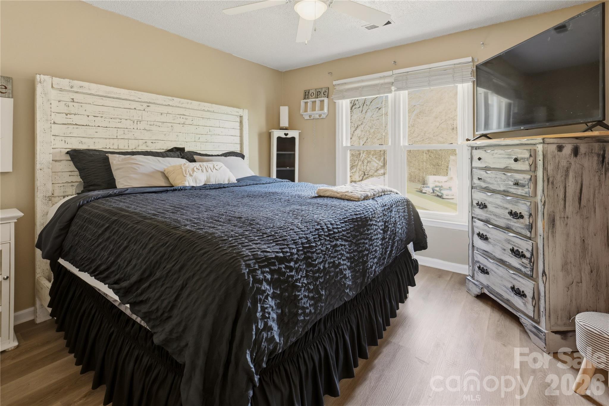 3616 Fair Oaks Place NW — Concord