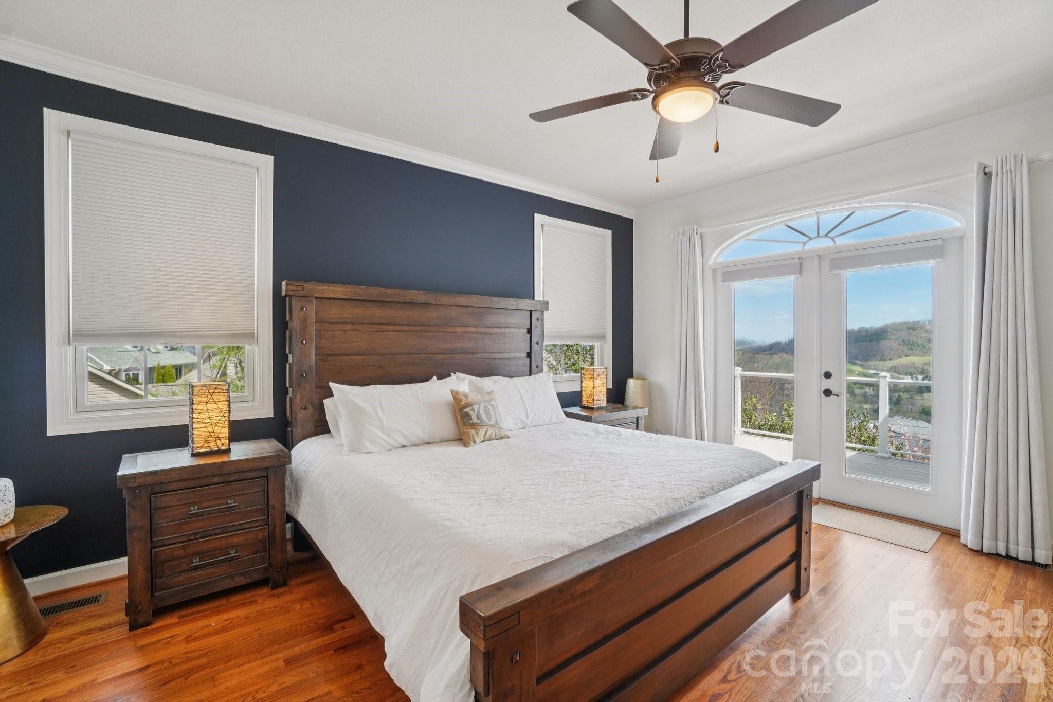 1409 Woodsong Drive — Hendersonville