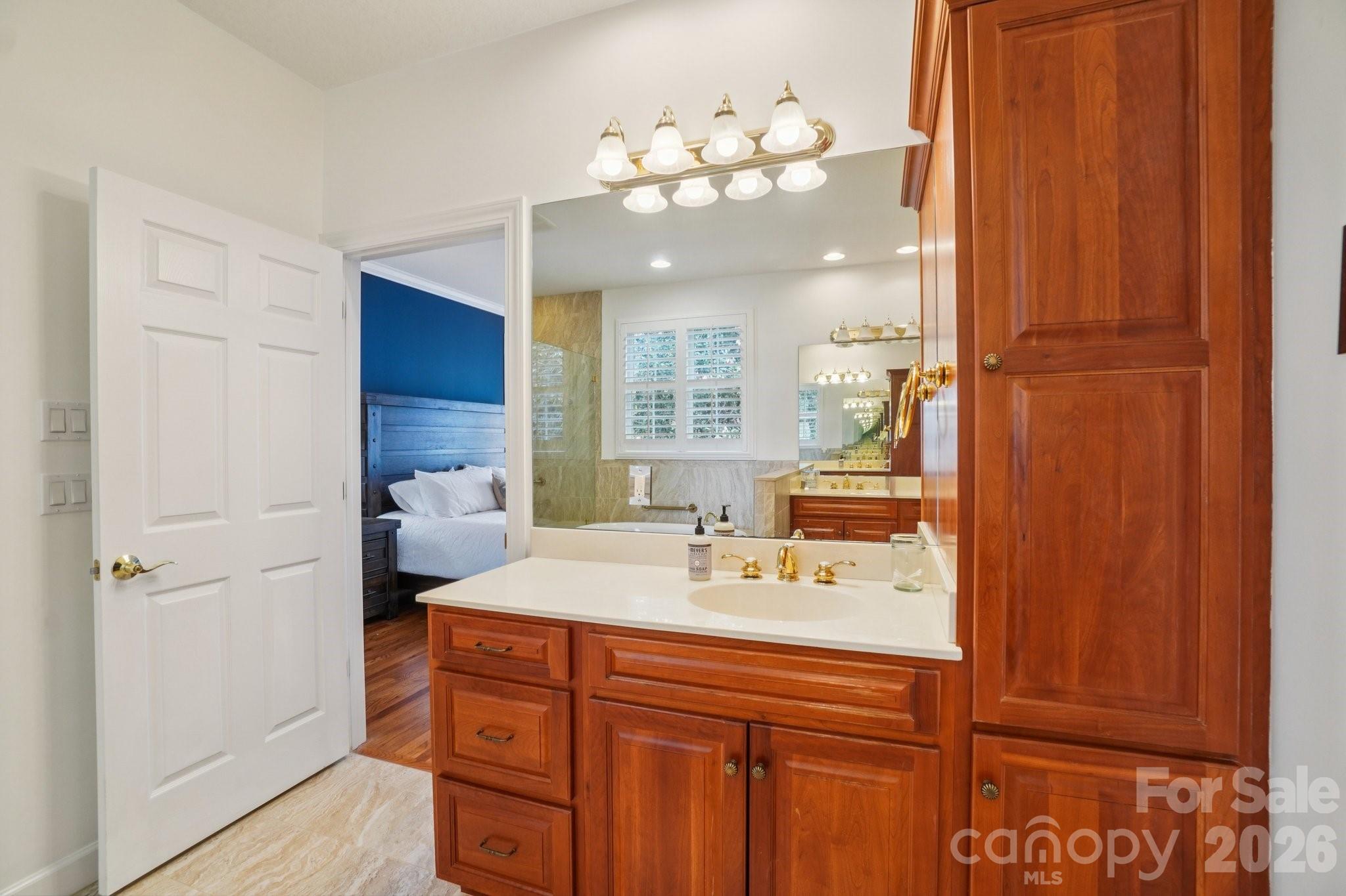 1409 Woodsong Drive — Hendersonville