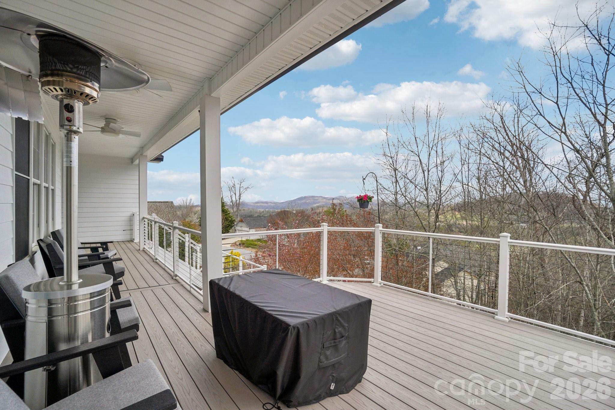 1409 Woodsong Drive — Hendersonville