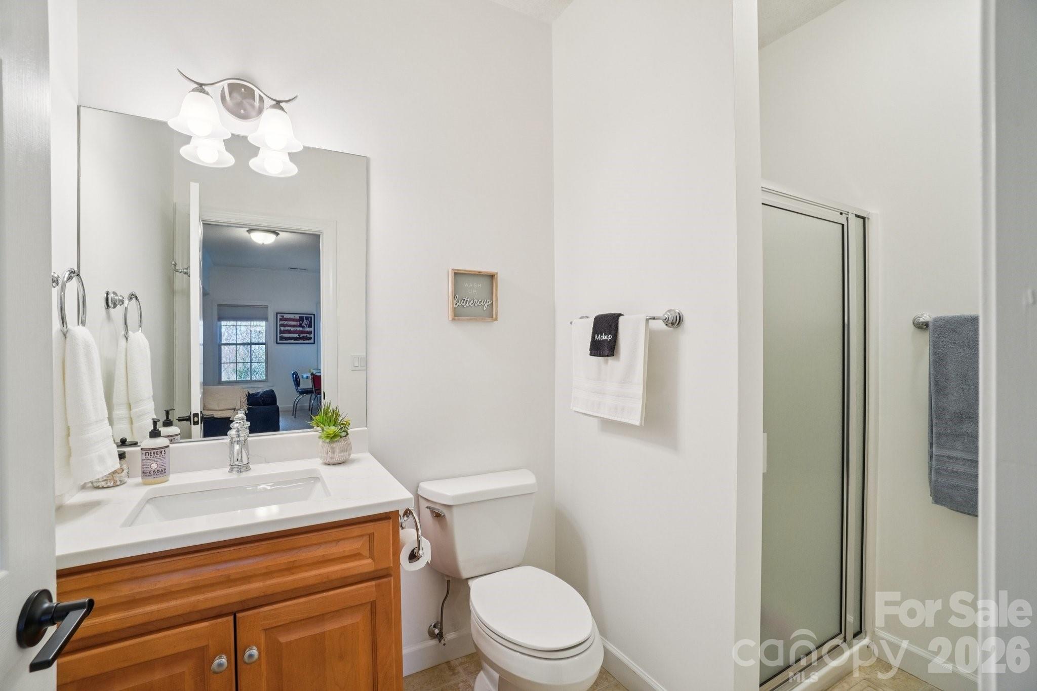 1409 Woodsong Drive — Hendersonville