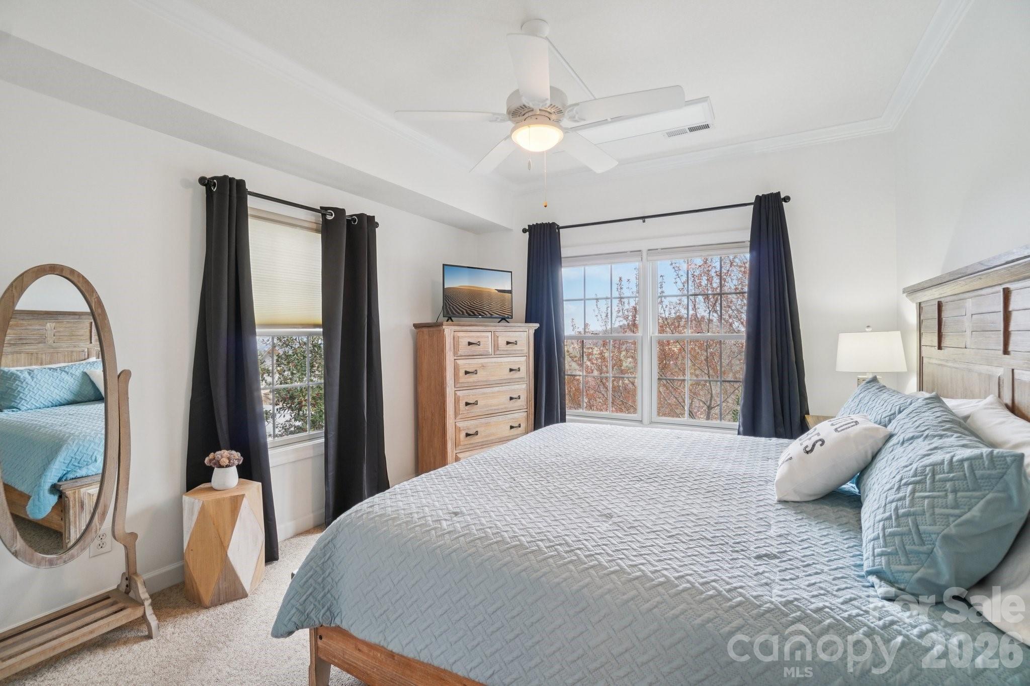1409 Woodsong Drive — Hendersonville