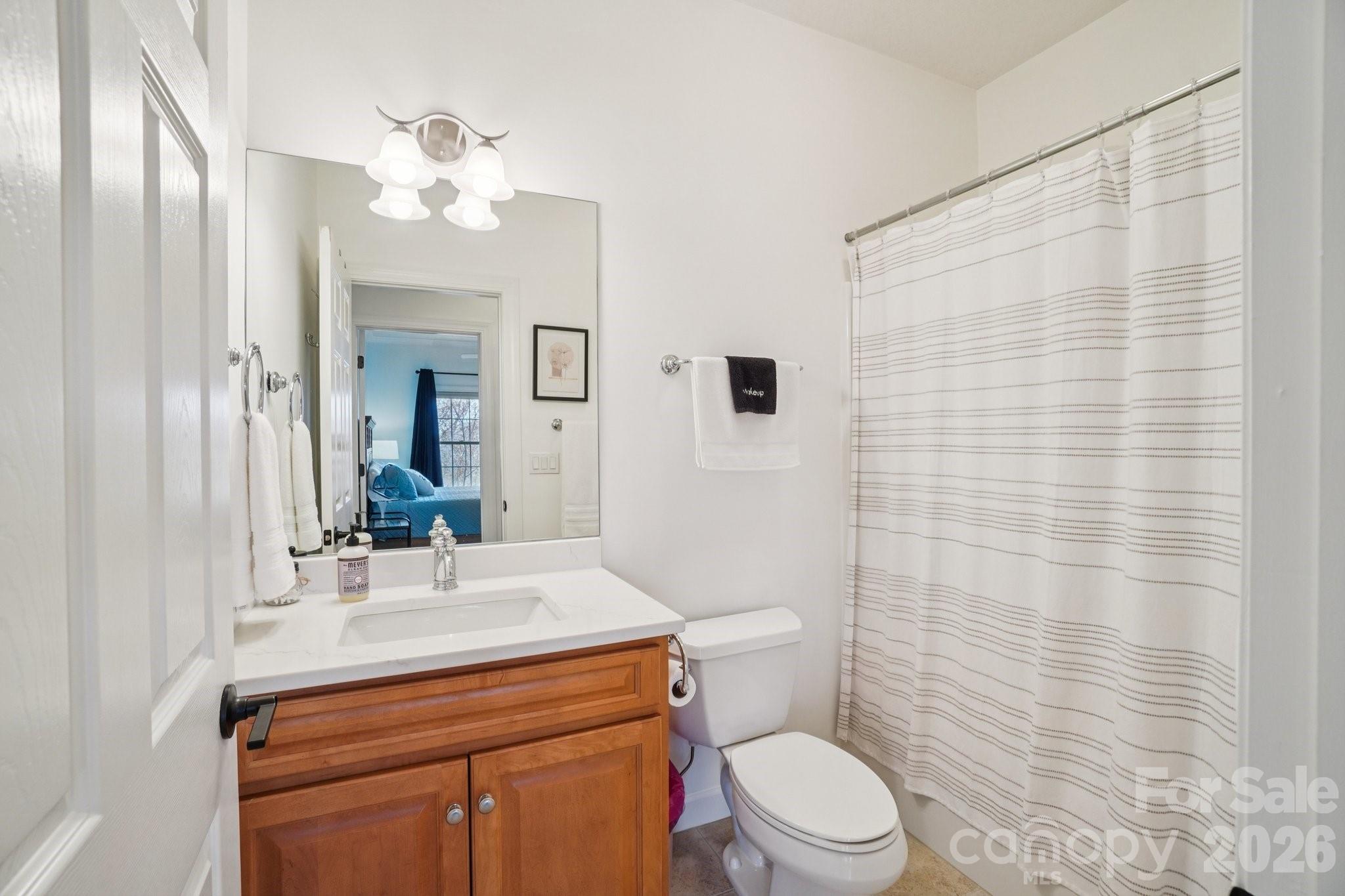 1409 Woodsong Drive — Hendersonville