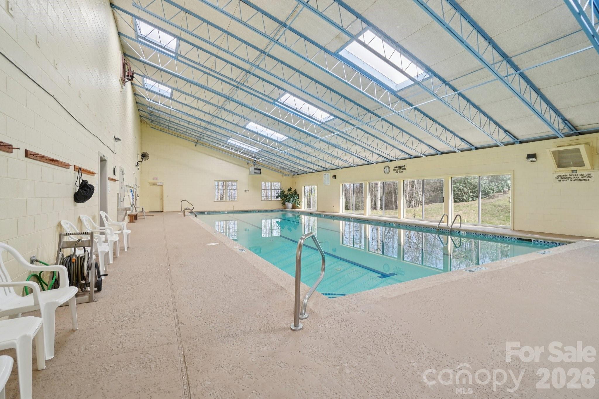 1409 Woodsong Drive — Hendersonville