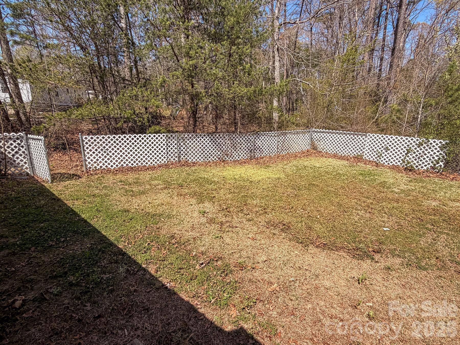 2746 Orangewood Lane — Newton