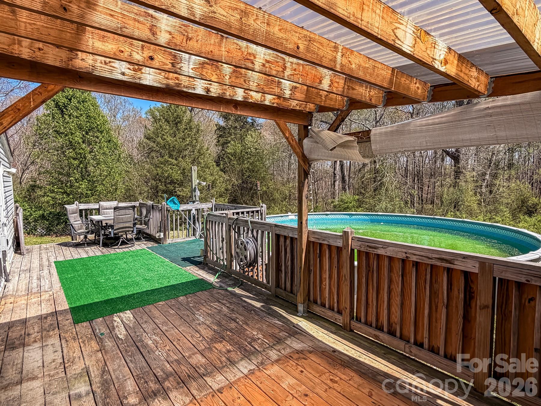 2746 Orangewood Lane — Newton