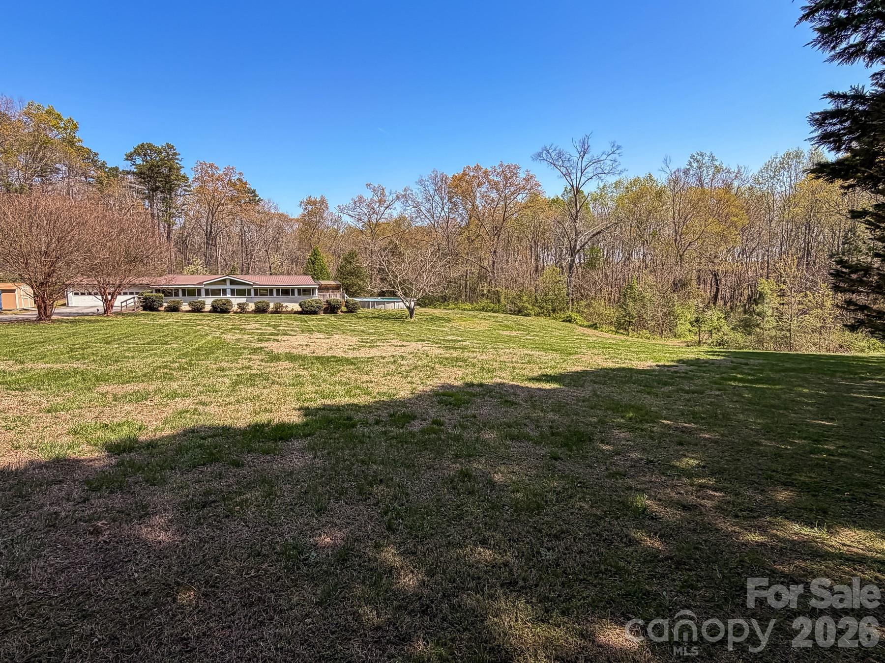 2746 Orangewood Lane — Newton