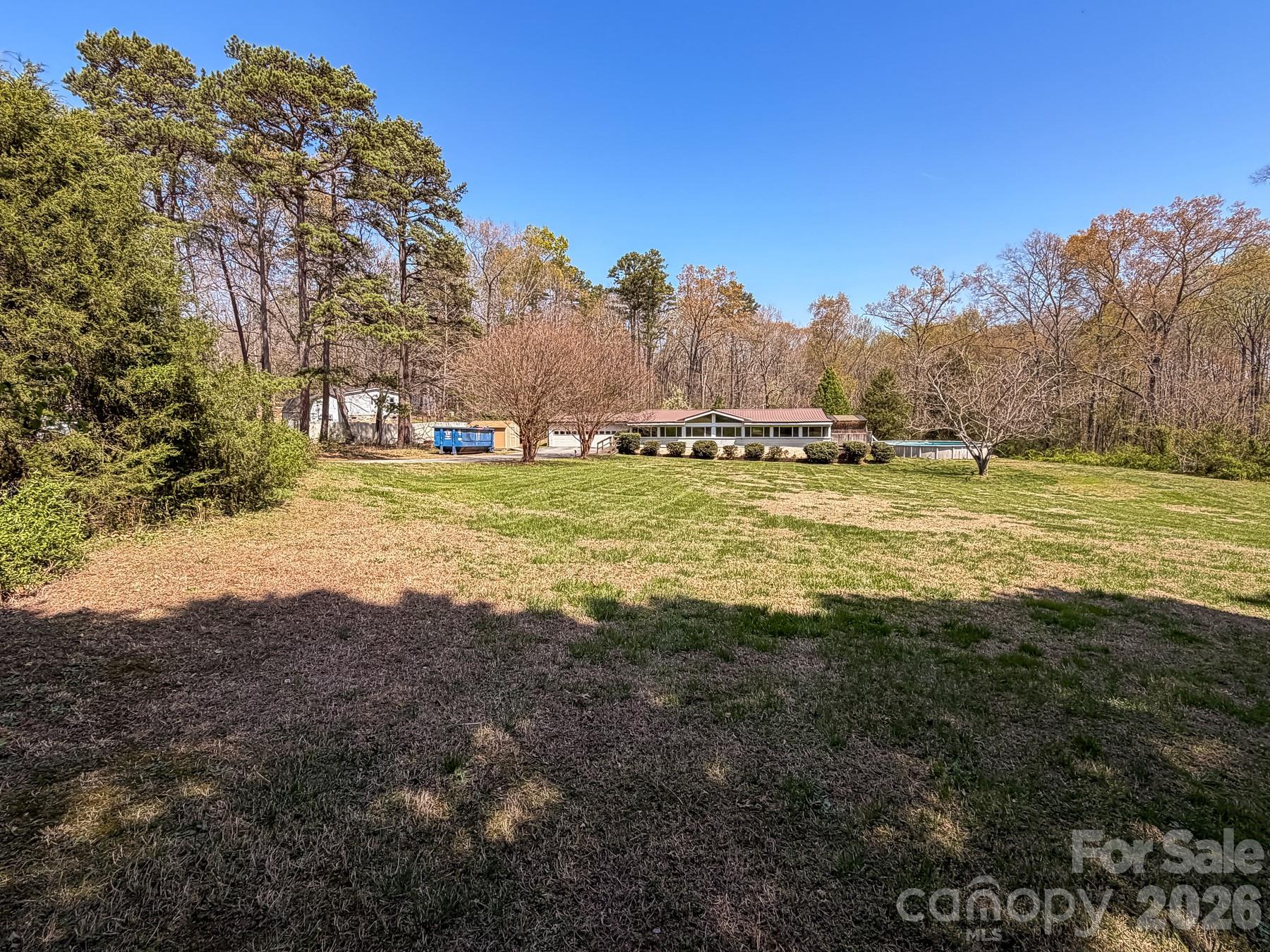 2746 Orangewood Lane — Newton