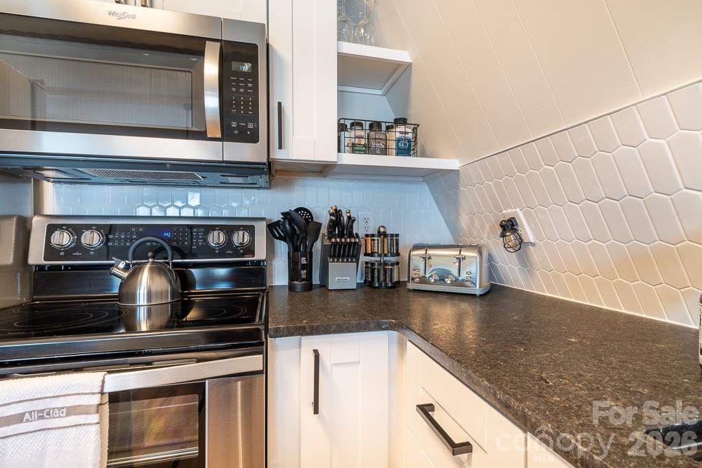 250 Ponderosa Circle — Mooresville