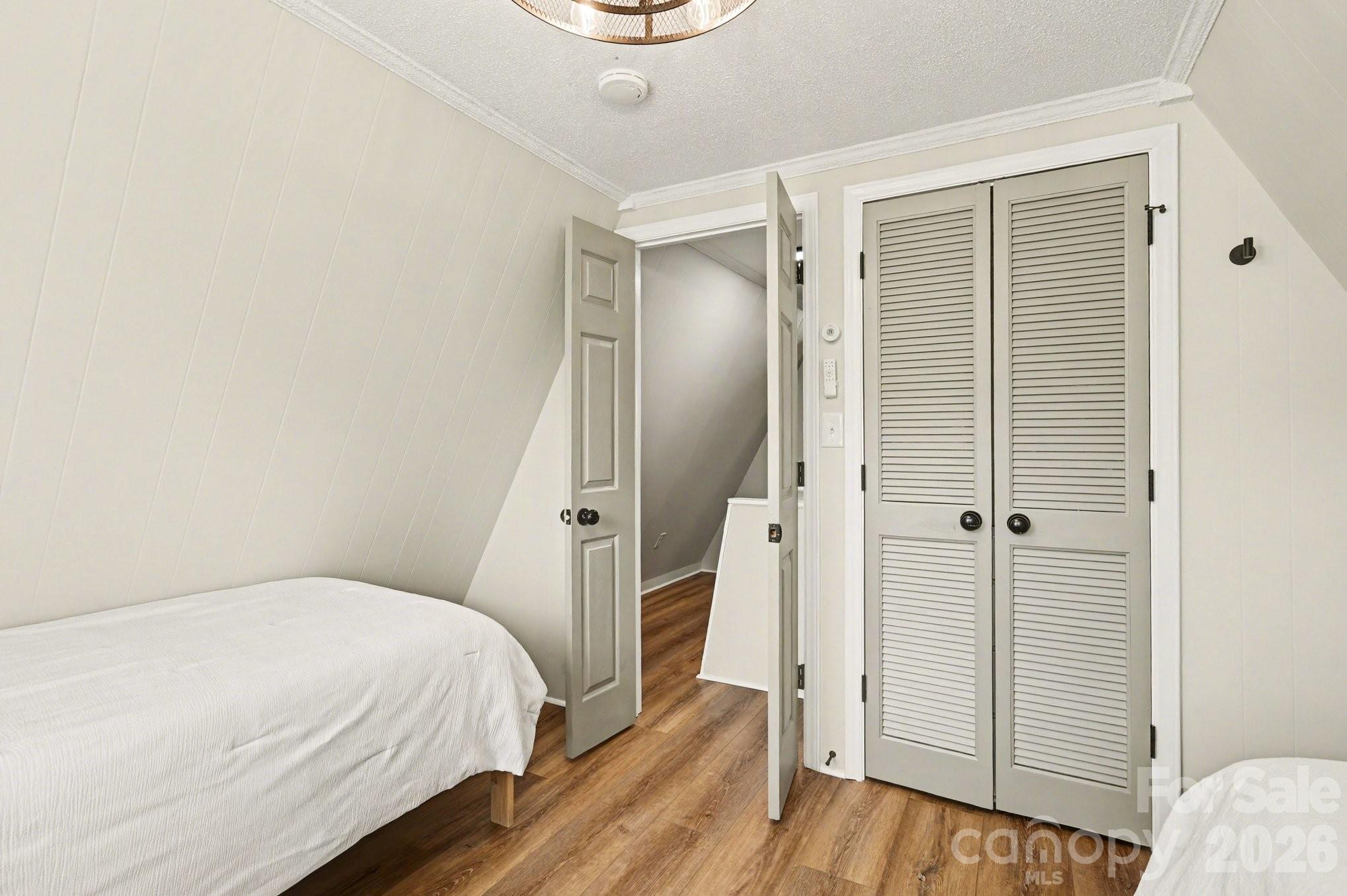 250 Ponderosa Circle — Mooresville