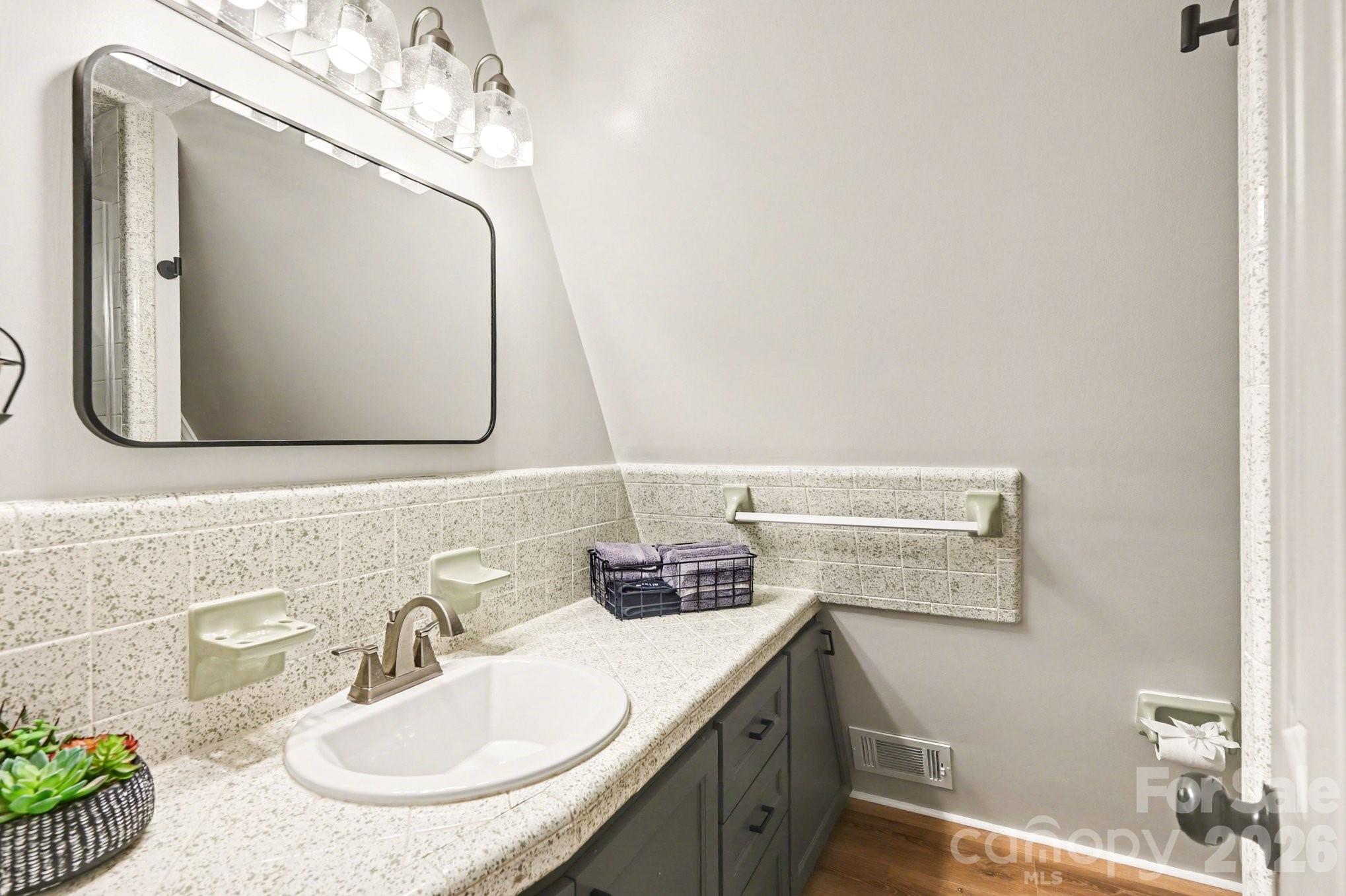 250 Ponderosa Circle — Mooresville