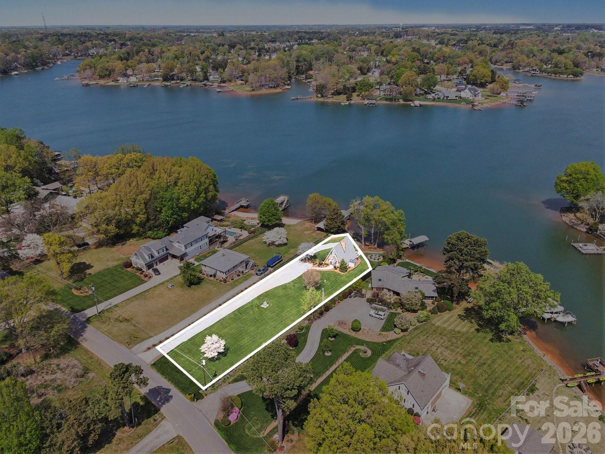 250 Ponderosa Circle — Mooresville