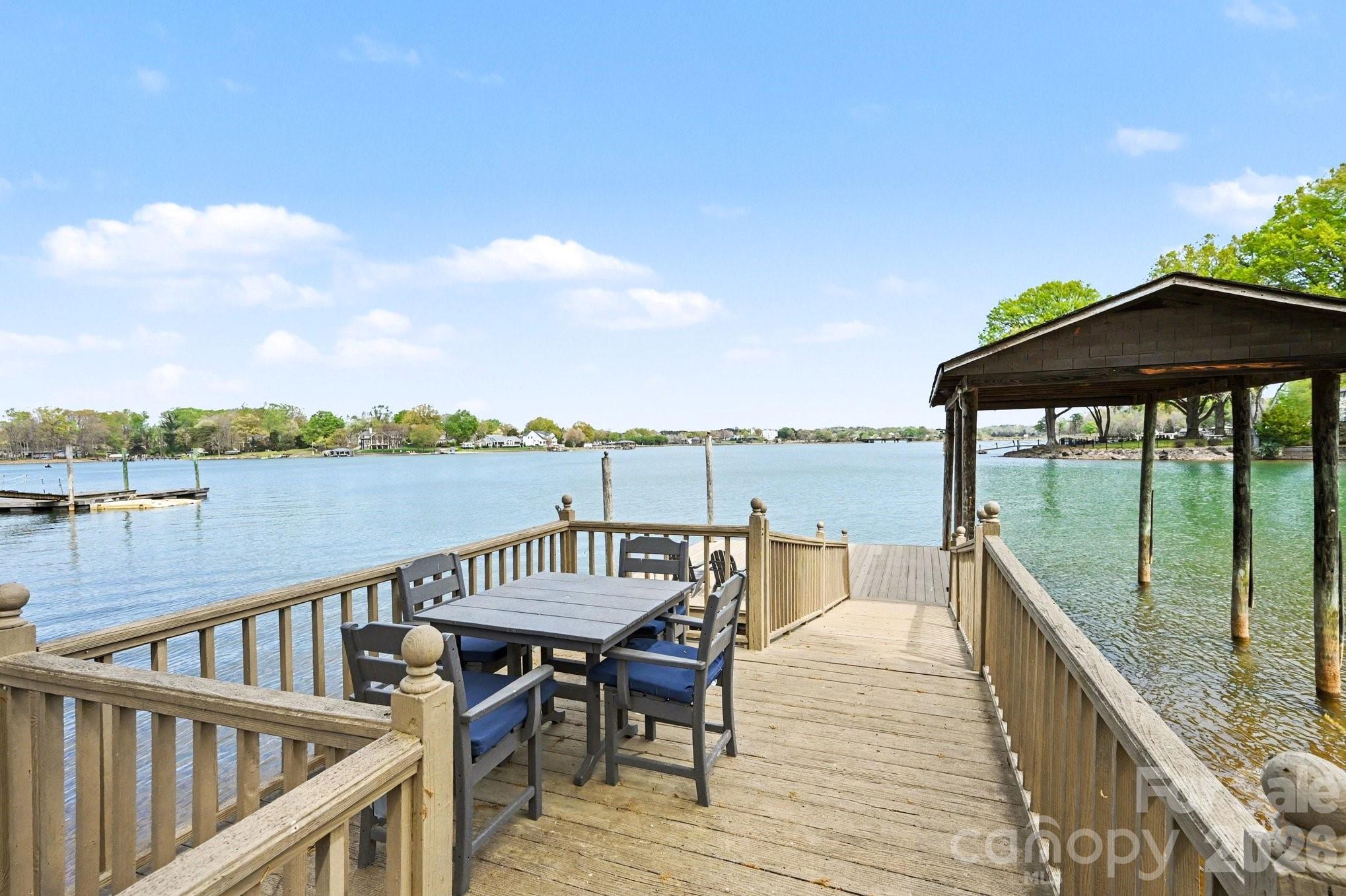 250 Ponderosa Circle — Mooresville