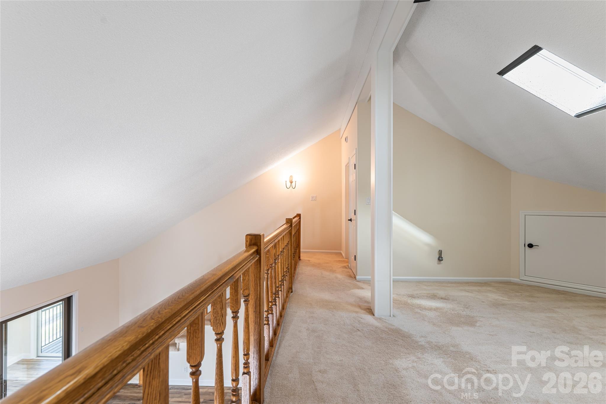 1203 Fleetwood Plaza — Hendersonville