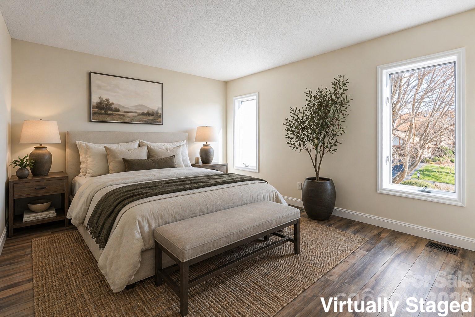 1203 Fleetwood Plaza — Hendersonville
