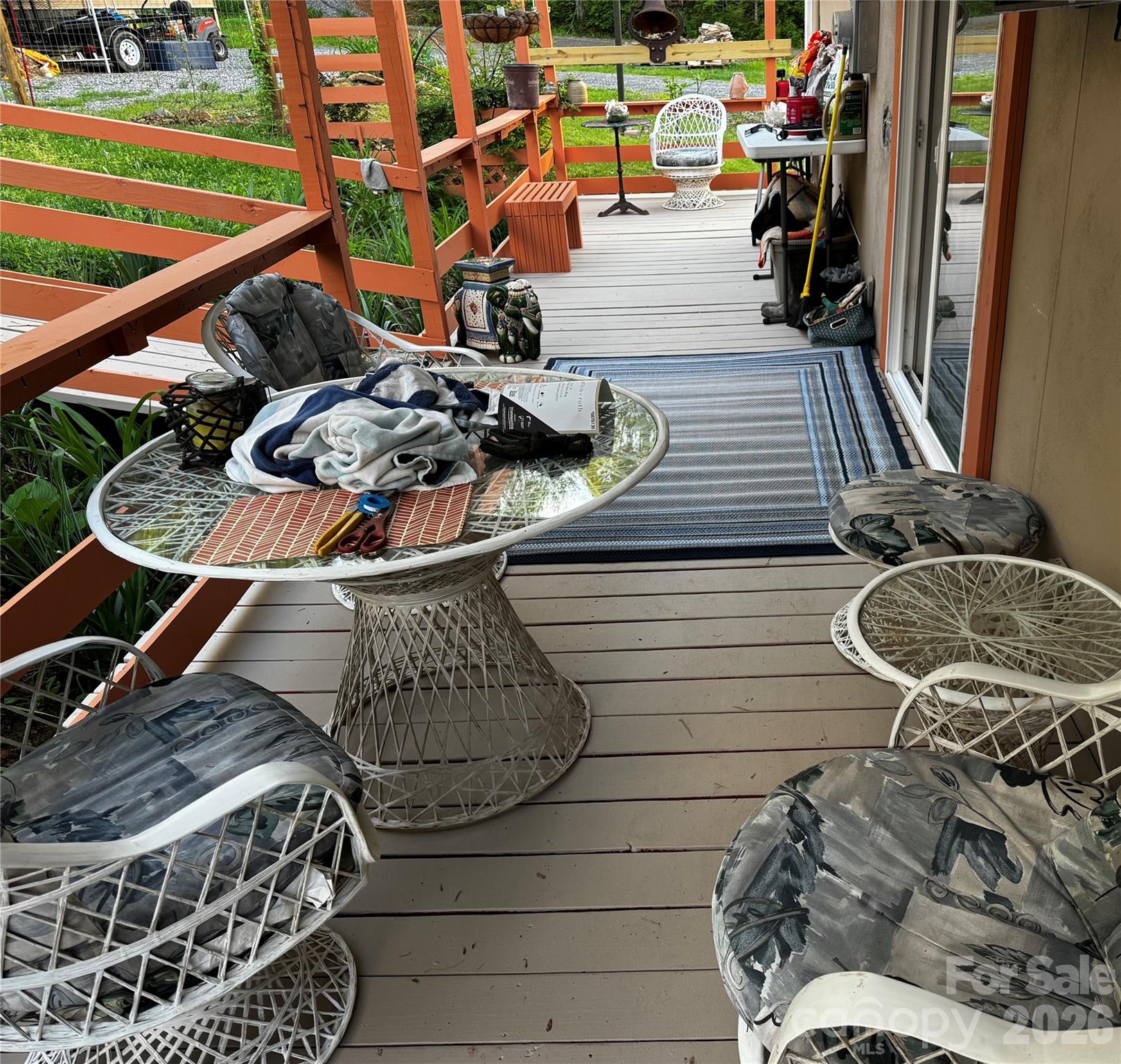 450 W Piney Mountain Road — Whittier